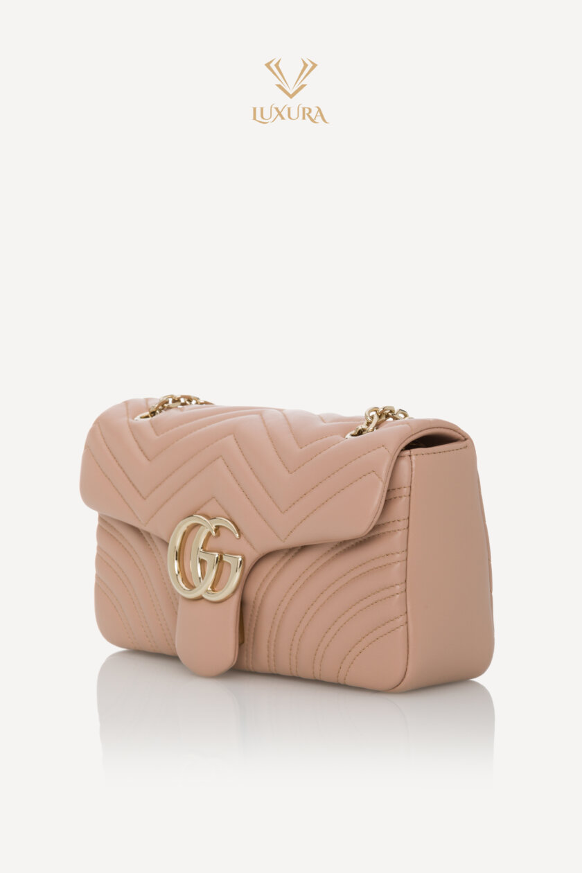 <span style="font-size: 10px; color: rgb(101, 101, 101);letter-spacing: .15em;">NEW COLLECTION</span><br><strong> GUCCI </strong><br><div style="margin-top:10px; font-size:16px;">GG Marmont Medium Shoulder Bag Beige Poudre</div><br> - Image 9