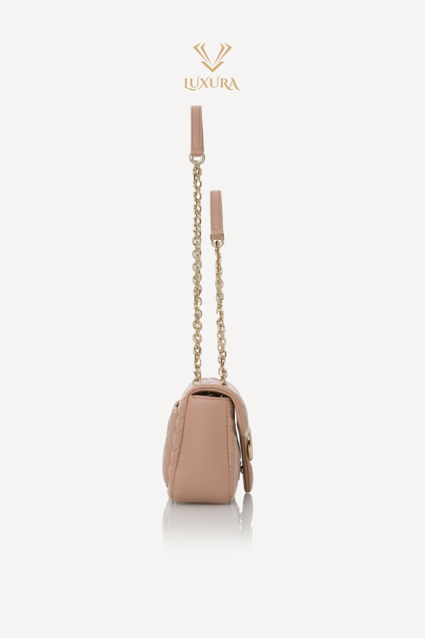 <span style="font-size: 10px; color: rgb(101, 101, 101);letter-spacing: .15em;">NEW COLLECTION</span><br><strong> GUCCI </strong><br><div style="margin-top:10px; font-size:16px;">GG Marmont Medium Shoulder Bag Beige Poudre</div><br> - Image 18