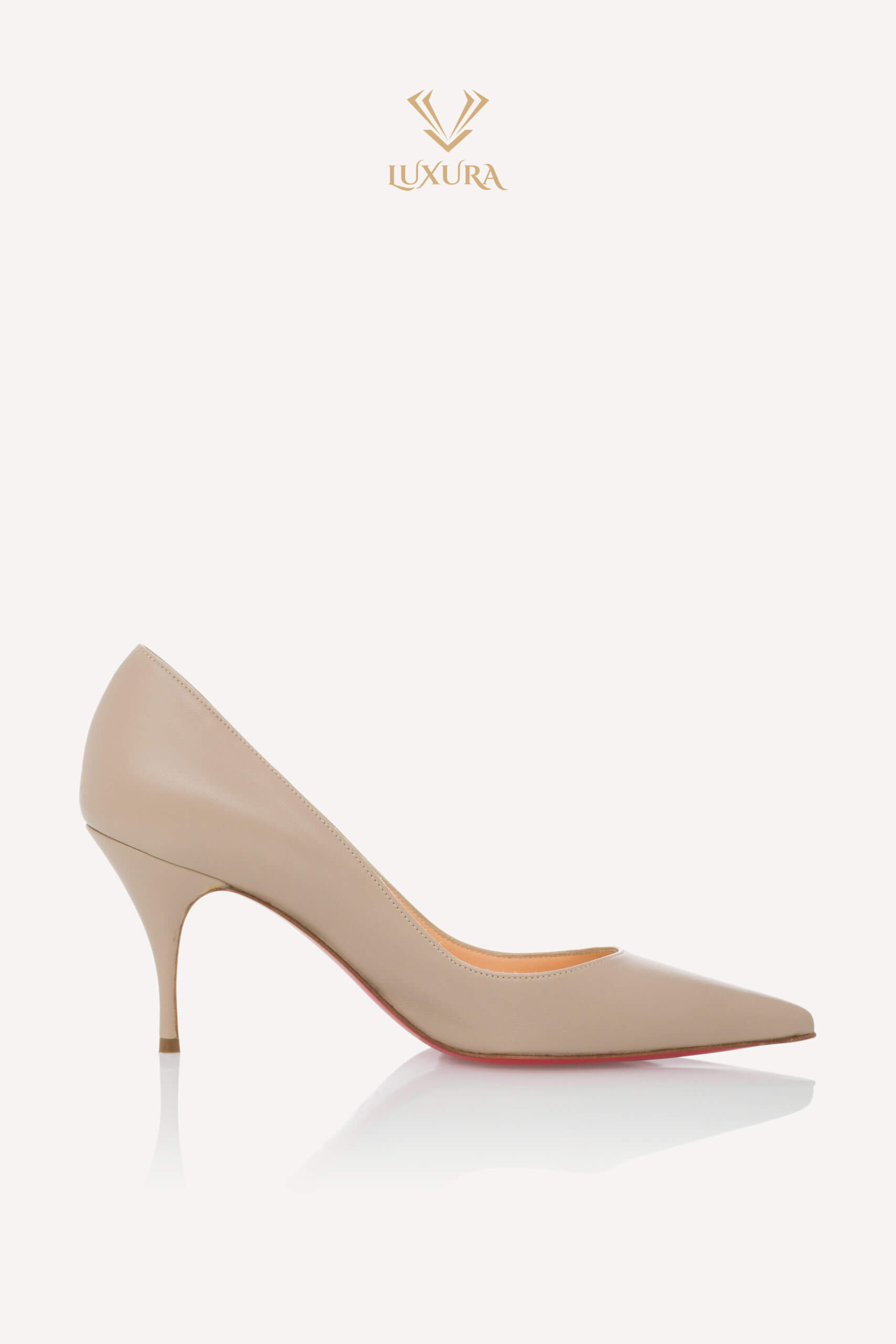 <span style="font-size: 10px; color: rgb(101, 101, 101);letter-spacing: .15em;">BEST DEAL </span><br><strong>CHRISTIAN LOUBOUTIN </strong><br><div style="margin-top:10px; font-size:16px;"> Clare 80 Nappa 36.5 </div><br> - Image 7