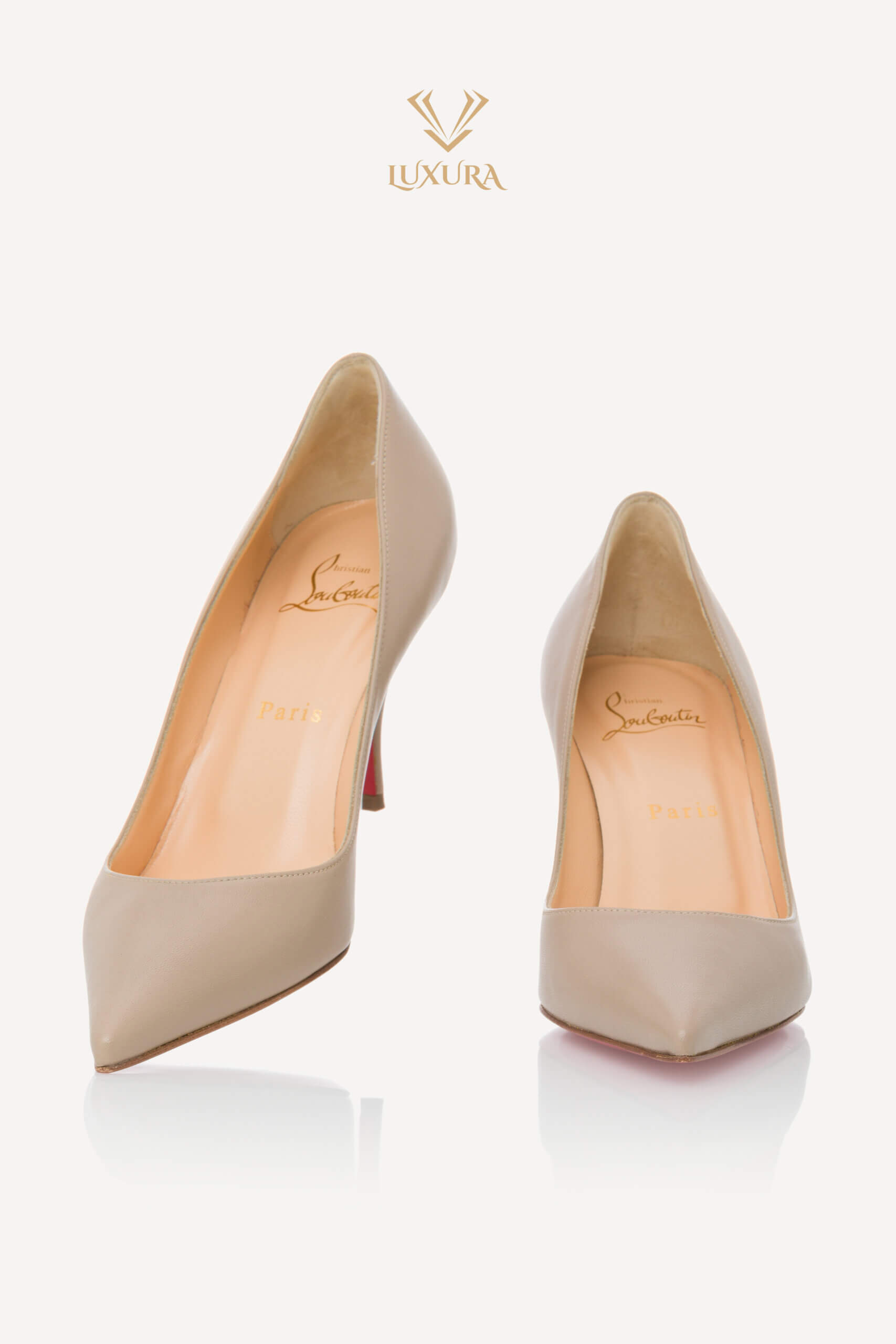 <span style="font-size: 10px; color: rgb(101, 101, 101);letter-spacing: .15em;">BEST DEAL </span><br><strong>CHRISTIAN LOUBOUTIN </strong><br><div style="margin-top:10px; font-size:16px;"> Clare 80 Nappa 36.5 </div><br> - Image 4