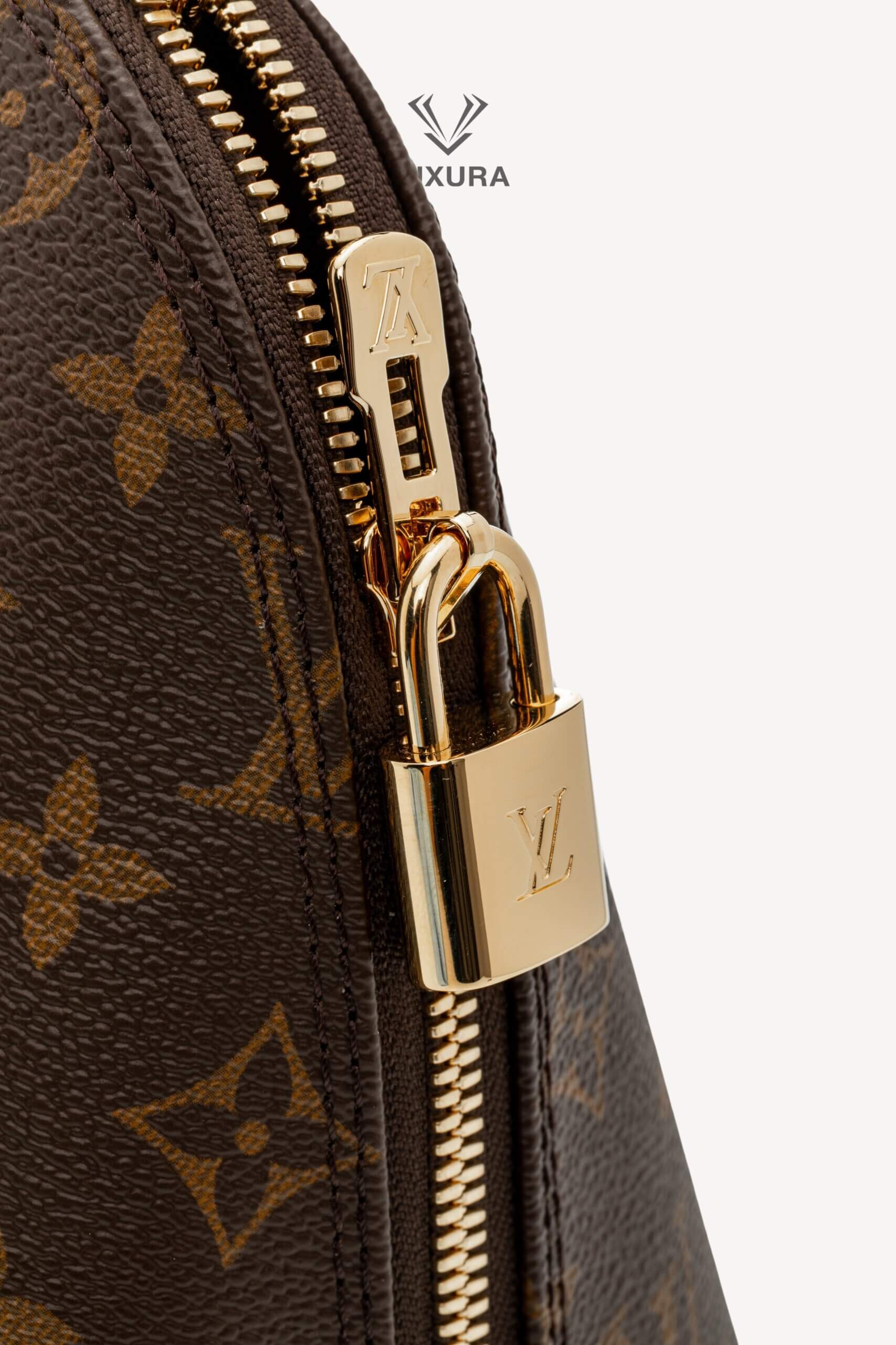 <span style="font-size: 10px;letter-spacing: .15em">HARD TO FIND</span><br> <strong>LOUIS VUITTON</strong><br> <div style="margin-top:10px;font-size:16px">Alma PM Monogram Canvas Bag M53151</div><br> - Image 14