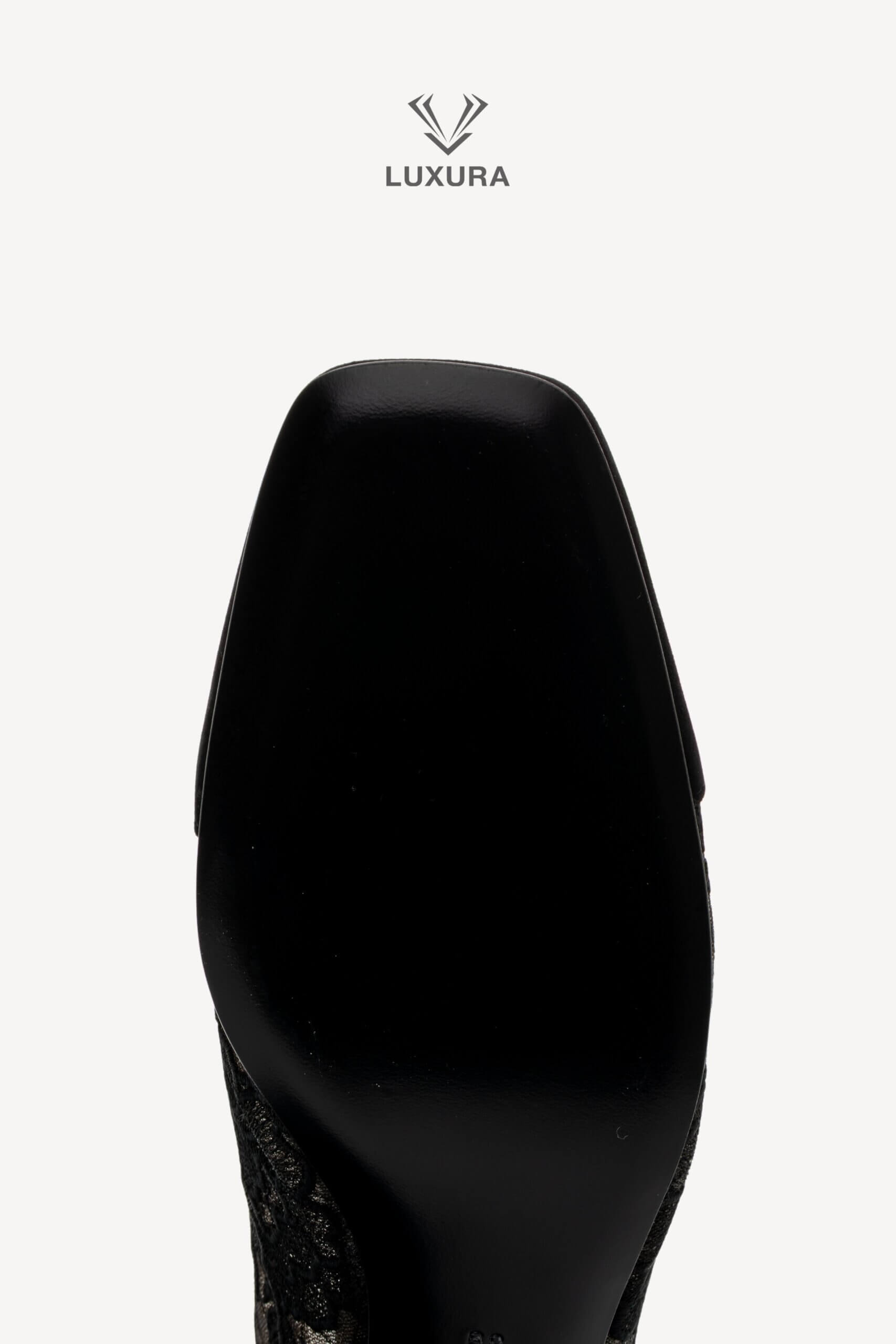 <span style="font-size: 10px;letter-spacing: .15em"></span><br> <strong>DIOR</strong><br> <div style="margin-top:10px;font-size:16px">Naughtily-D Heeled Ankle Boot Transparent Mesh with Black Dior Roses 38.5 </div><br> - Image 22