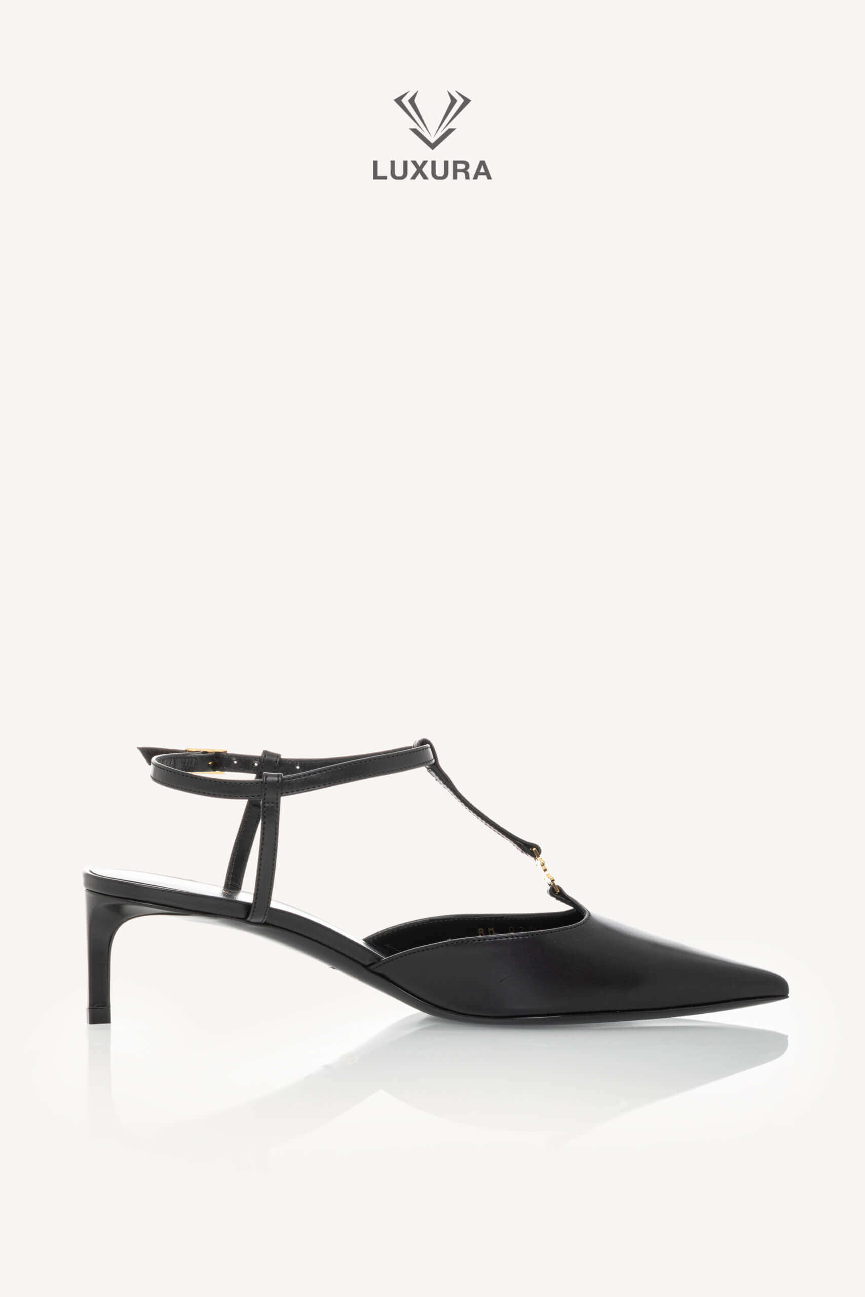 <span style="font-size: 10px;letter-spacing: .15em">NEW COLLECTION</span><br> <strong>CELINE</strong><br> <div style="margin-top:10px;font-size:16px">Kitten T-Bar Strap Pumps in Calfskin Black 37 ( true size 37.5 )</div><br> - Image 21