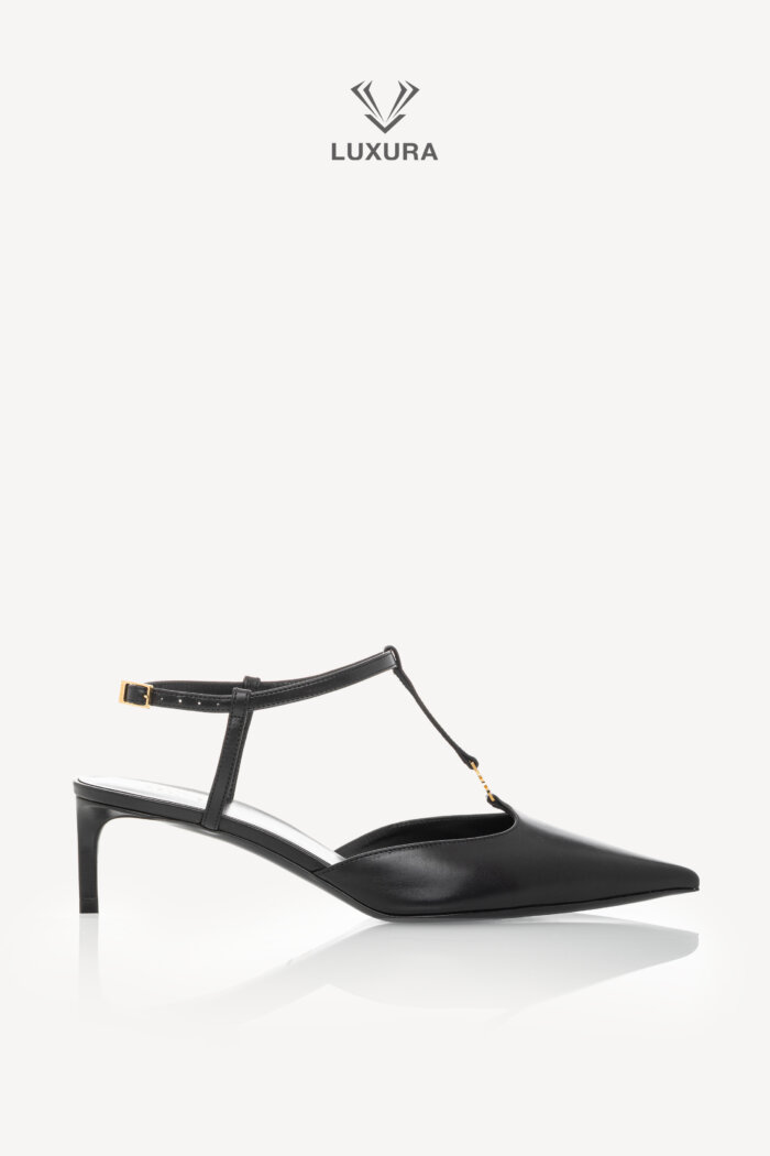 <span style="font-size: 10px;letter-spacing: .15em">NEW COLLECTION</span><br>            <strong>CELINE</strong><br>            <div style="margin-top:10px;font-size:16px">Kitten T-Bar Strap Pumps in Calfskin Black 37 ( true size 37.5 )</div><br>