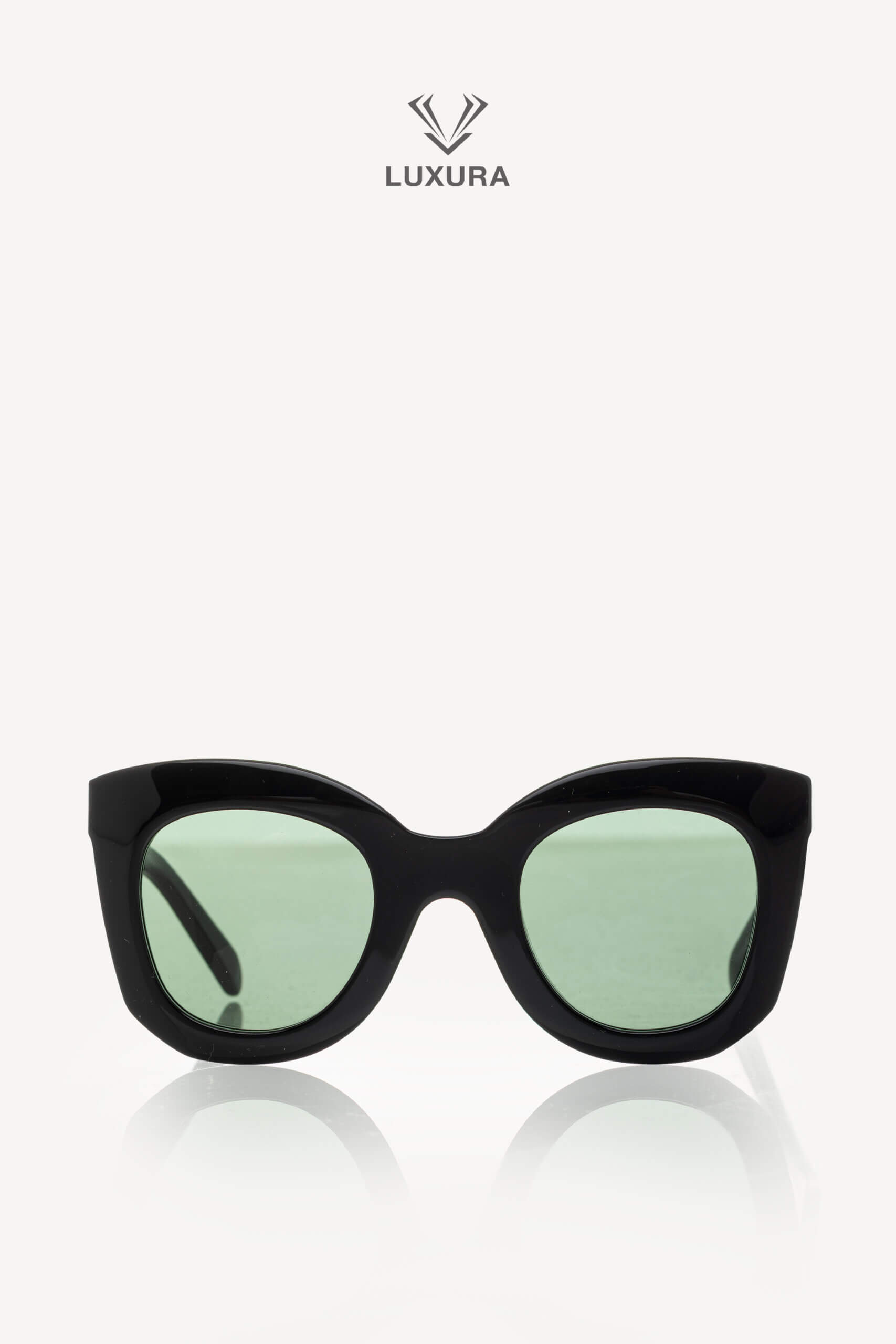 <span style="font-size: 10px; color: rgb(101, 101, 101);letter-spacing: .15em;"> HARD TO FIND</span><br><strong> CELINE </strong><br><div style="margin-top:10px; font-size:16px;"> CL4005IN Black Sunglasses </div><br> - Image 4