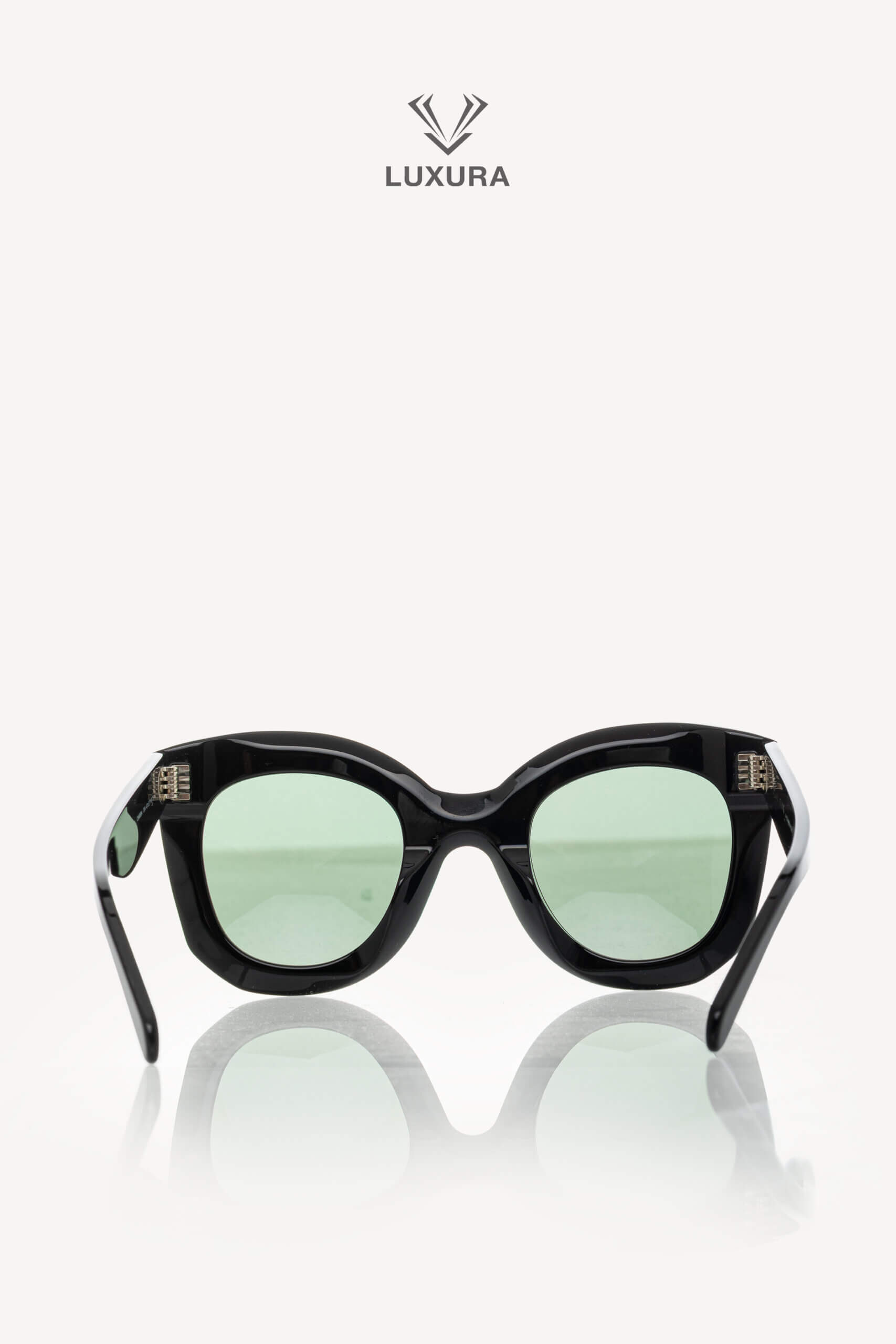 <span style="font-size: 10px; color: rgb(101, 101, 101);letter-spacing: .15em;"> HARD TO FIND</span><br><strong> CELINE </strong><br><div style="margin-top:10px; font-size:16px;"> CL4005IN Black Sunglasses </div><br> - Image 5