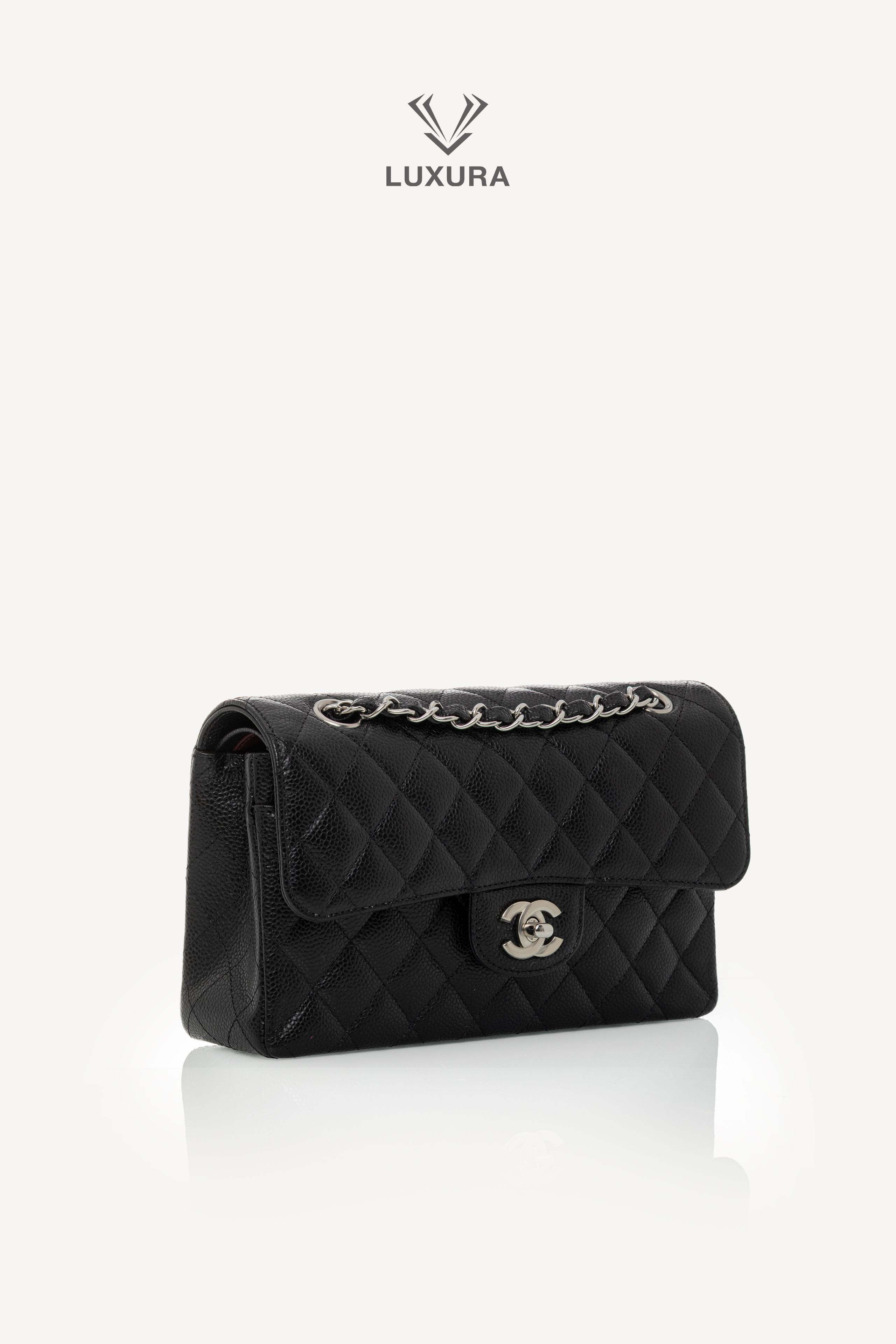 <span style="font-size: 10px;letter-spacing: .15em">HARD TO FIND</span><br>            <strong>CHANEL</strong><br>            <div style="margin-top:10px;font-size:16px">Caviar Quilted Small Double Flap Bag With silver Hardware</div><br> - Image 3