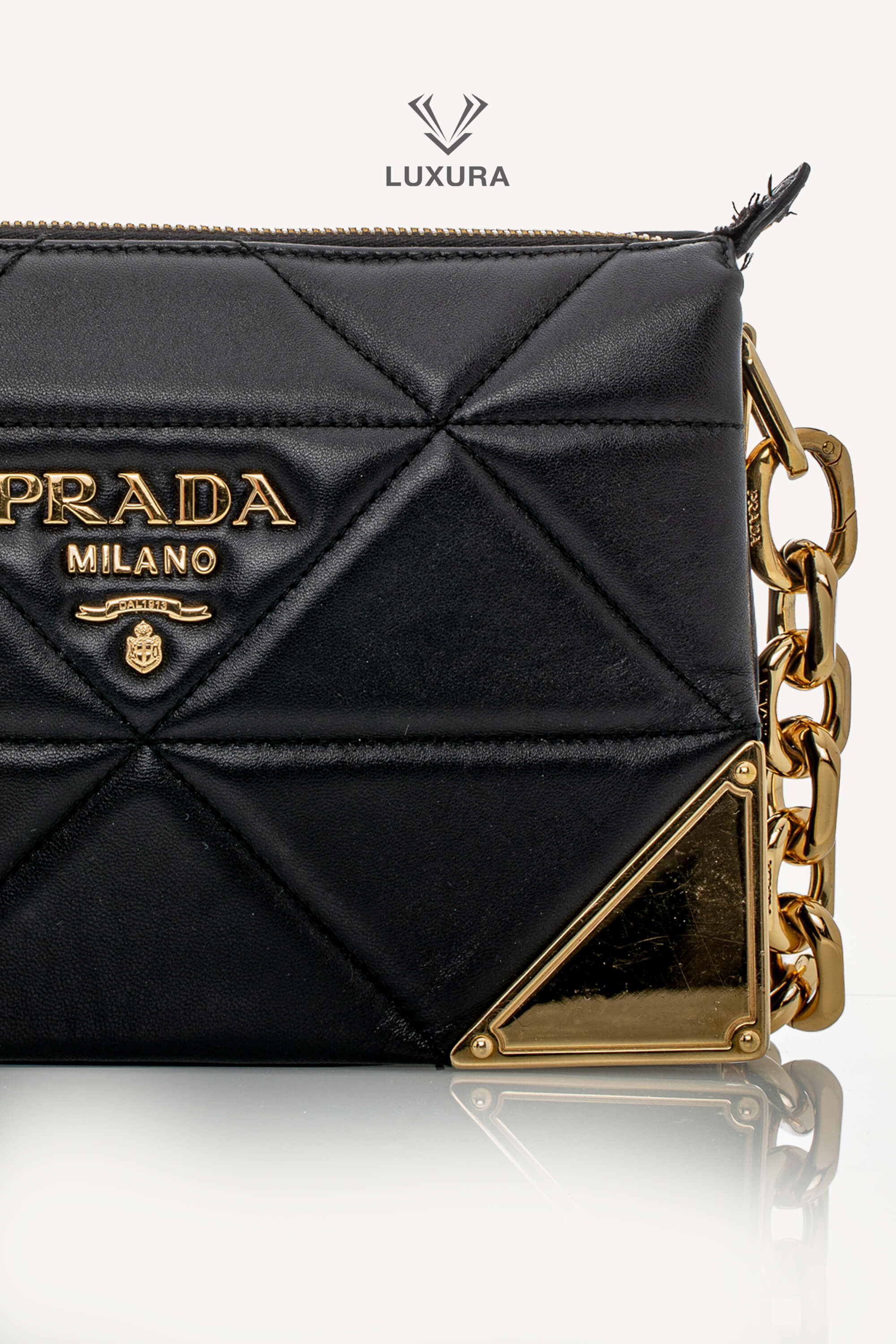 <span style="font-size: 10px;letter-spacing: .15em"></span><br> <strong>PRADA</strong><br> <div style="margin-top:10px;font-size:16px">Quilted Nappa Stitched Leather Crossbody Bag Black</div><br> - Image 19