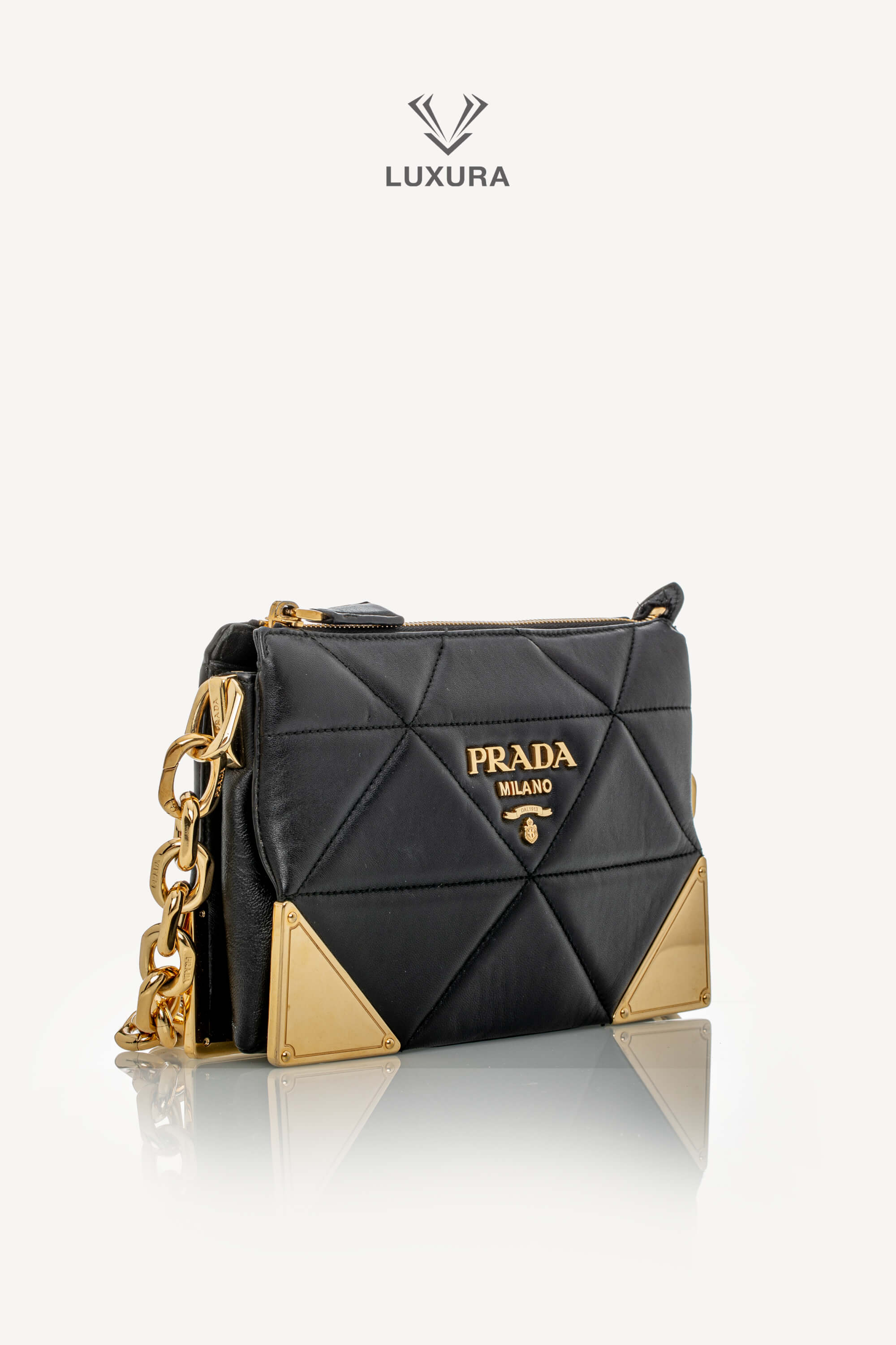 <span style="font-size: 10px;letter-spacing: .15em"></span><br> <strong>PRADA</strong><br> <div style="margin-top:10px;font-size:16px">Quilted Nappa Stitched Leather Crossbody Bag Black</div><br> - Image 2