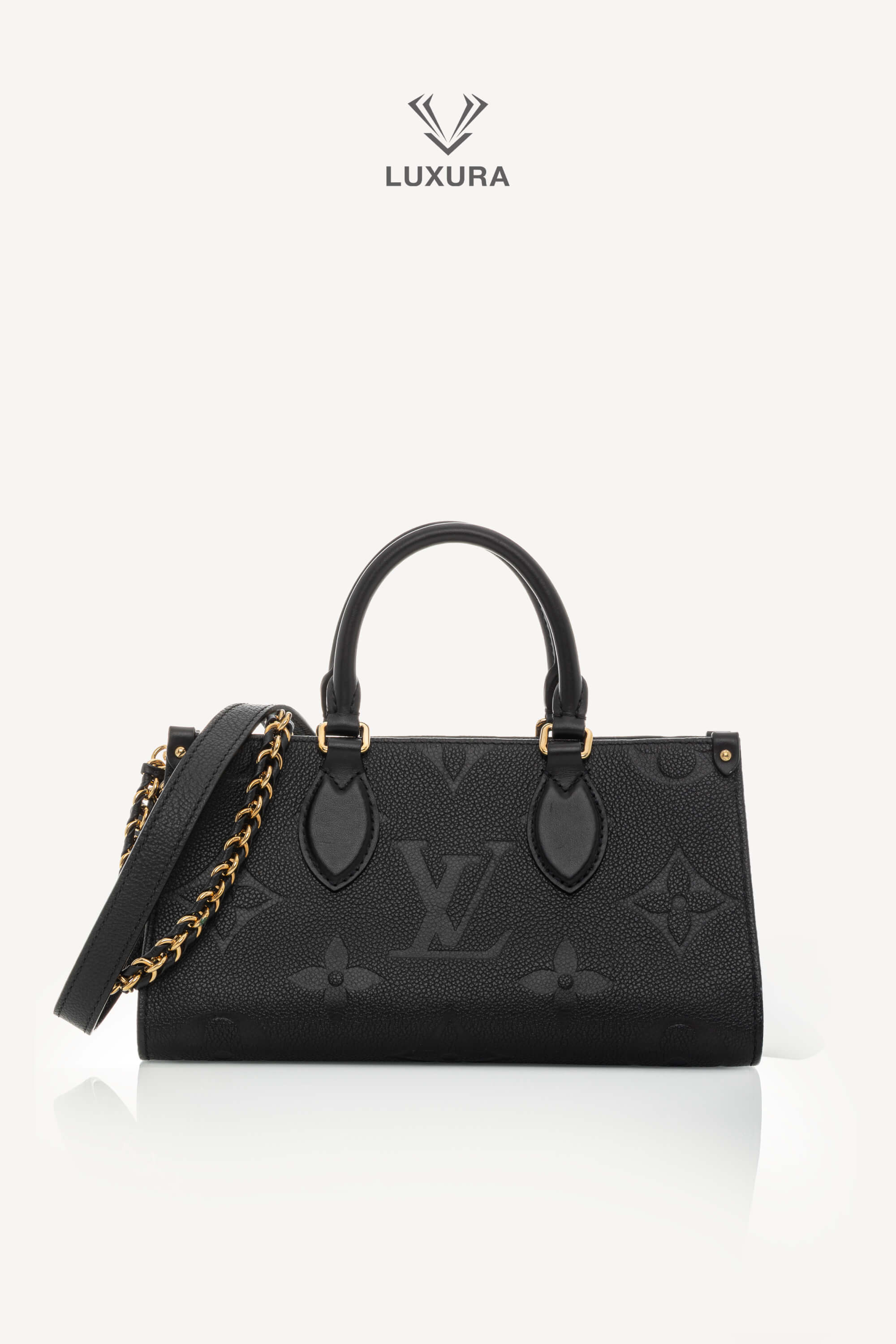 <span style="font-size: 10px;letter-spacing: .15em">HARD TO FIND</span><br>            <strong>LOUIS VUITTON</strong><br>            <div style="margin-top:10px;font-size:16px">OnTheGo East West Monogram Empreinte Leather Black M23640</div><br>