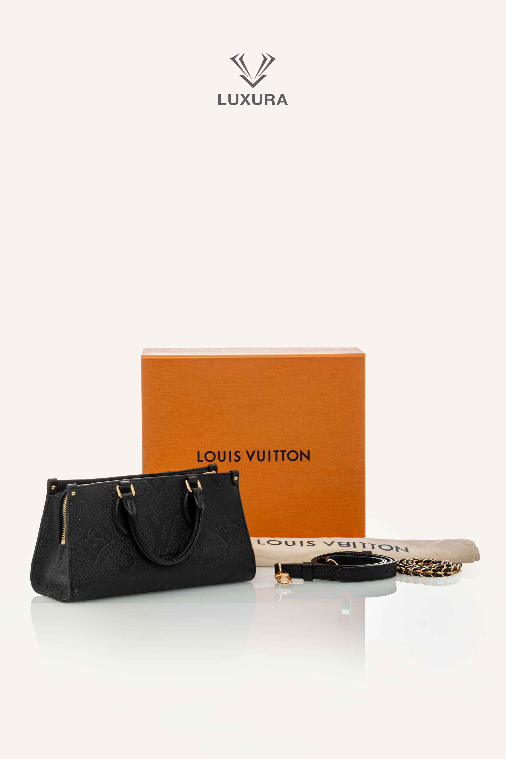 <span style="font-size: 10px;letter-spacing: .15em">HARD TO FIND</span><br>            <strong>LOUIS VUITTON</strong><br>            <div style="margin-top:10px;font-size:16px">OnTheGo East West Monogram Empreinte Leather Black M23640</div><br> - Image 2