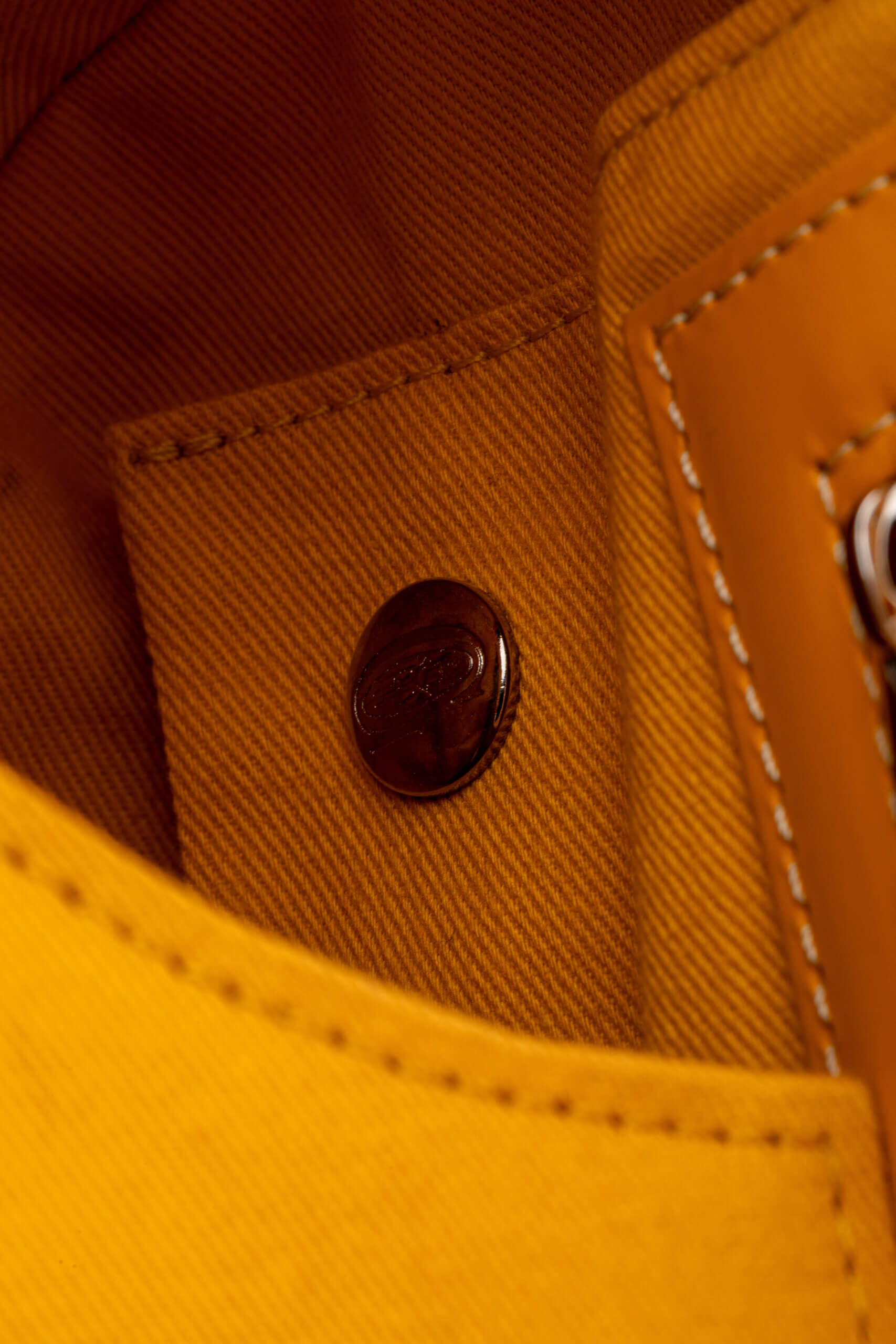 <span style="font-size: 10px;letter-spacing: .15em">HARD TO FIND</span><br> <strong>GOYARD</strong><br> <div style="margin-top:10px;font-size:16px">Bourget PM Trolley Case Yellow</div><br> - Image 35