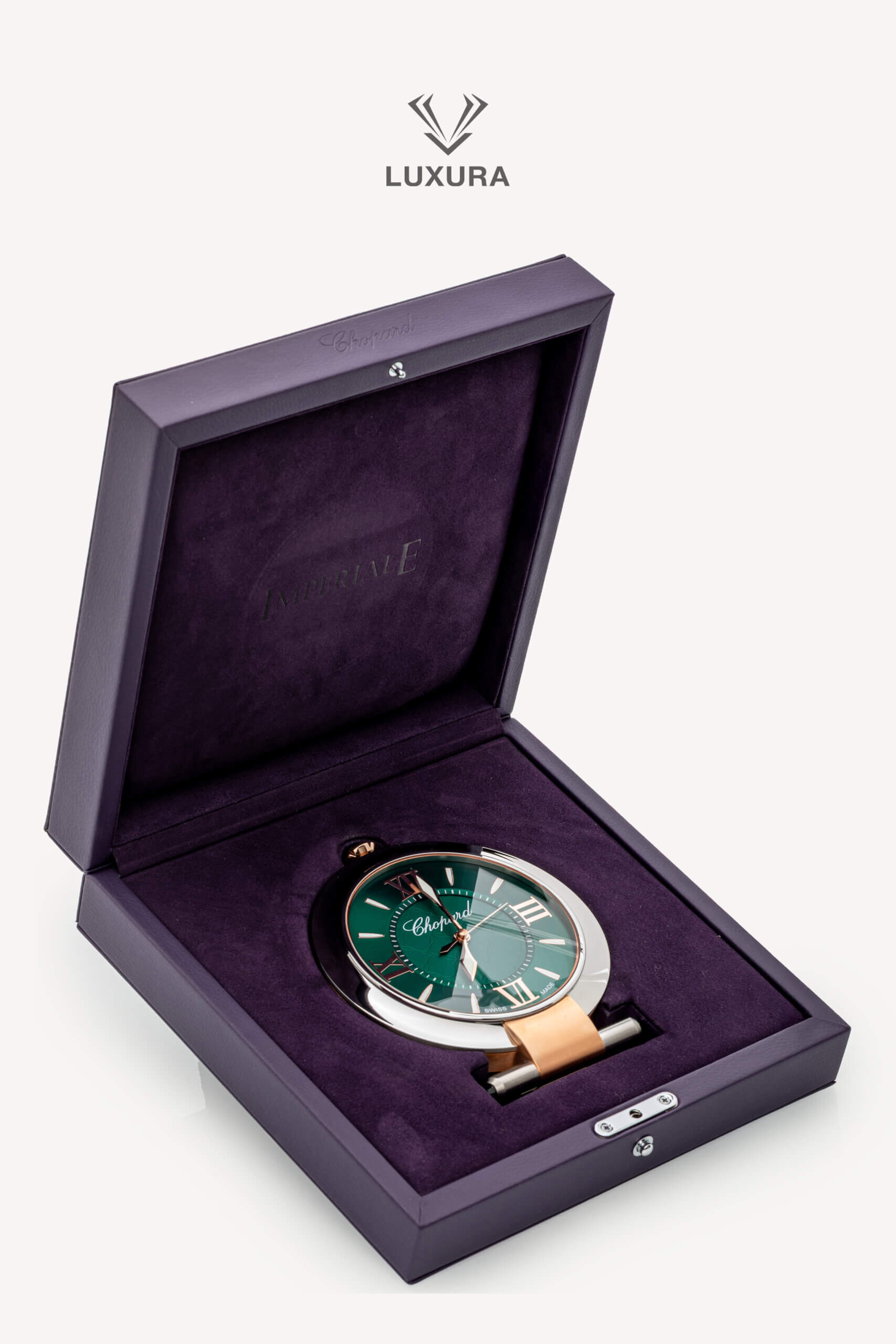 <span style="font-size: 10px;letter-spacing: .15em">HARD TO FIND</span><br> <strong>CHOPARD</strong><br> <div style="margin-top:10px;font-size:16px">Imperiale Alarm Clock Stainless Steel Rose Gold Finish</div><br> - Image 17