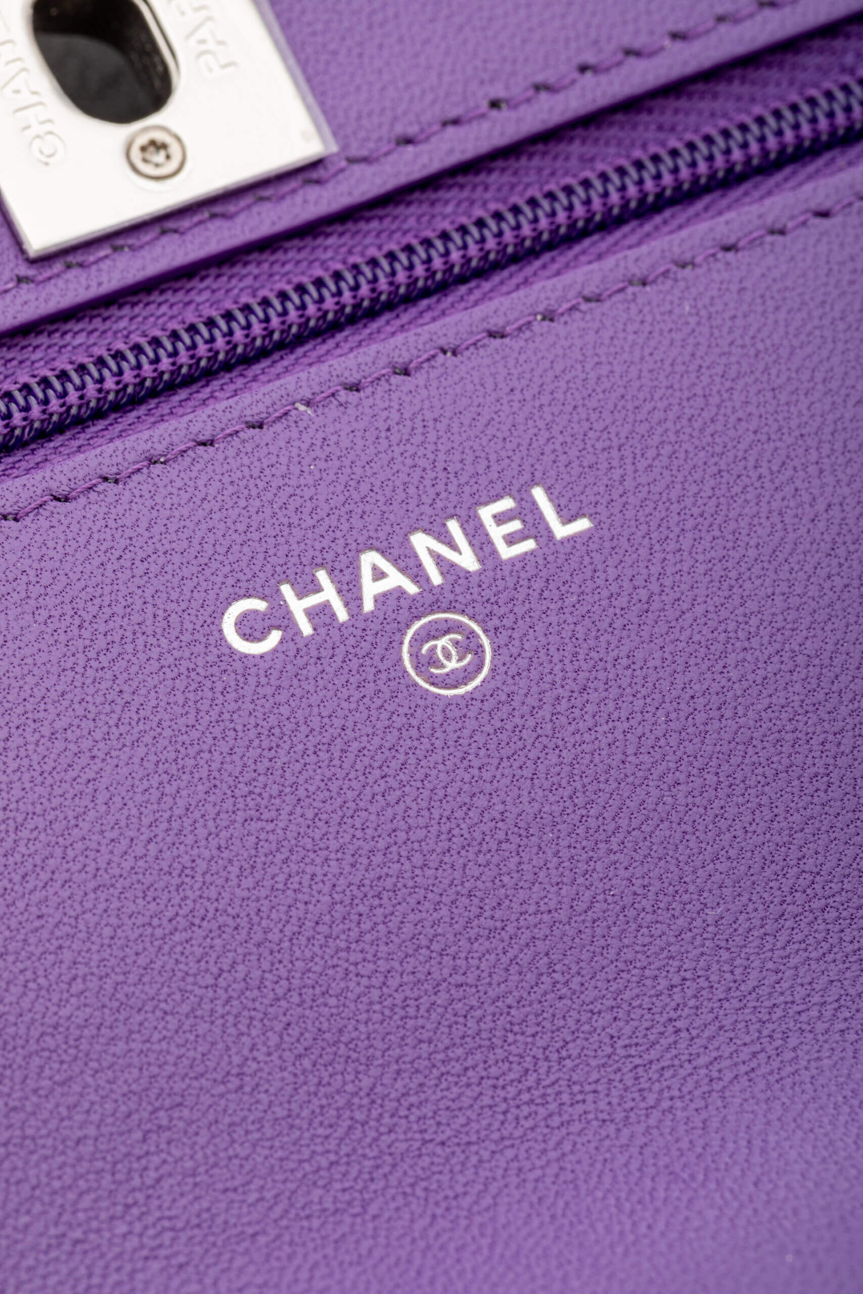 <span style="font-size: 10px;letter-spacing: .15em">HARD TO FIND</span><br>            <strong>CHANEL</strong><br>            <div style="margin-top:10px;font-size:16px">Top Handle Wallet On Chain Purple Lambskin Silver Hardware</div><br> - Image 16