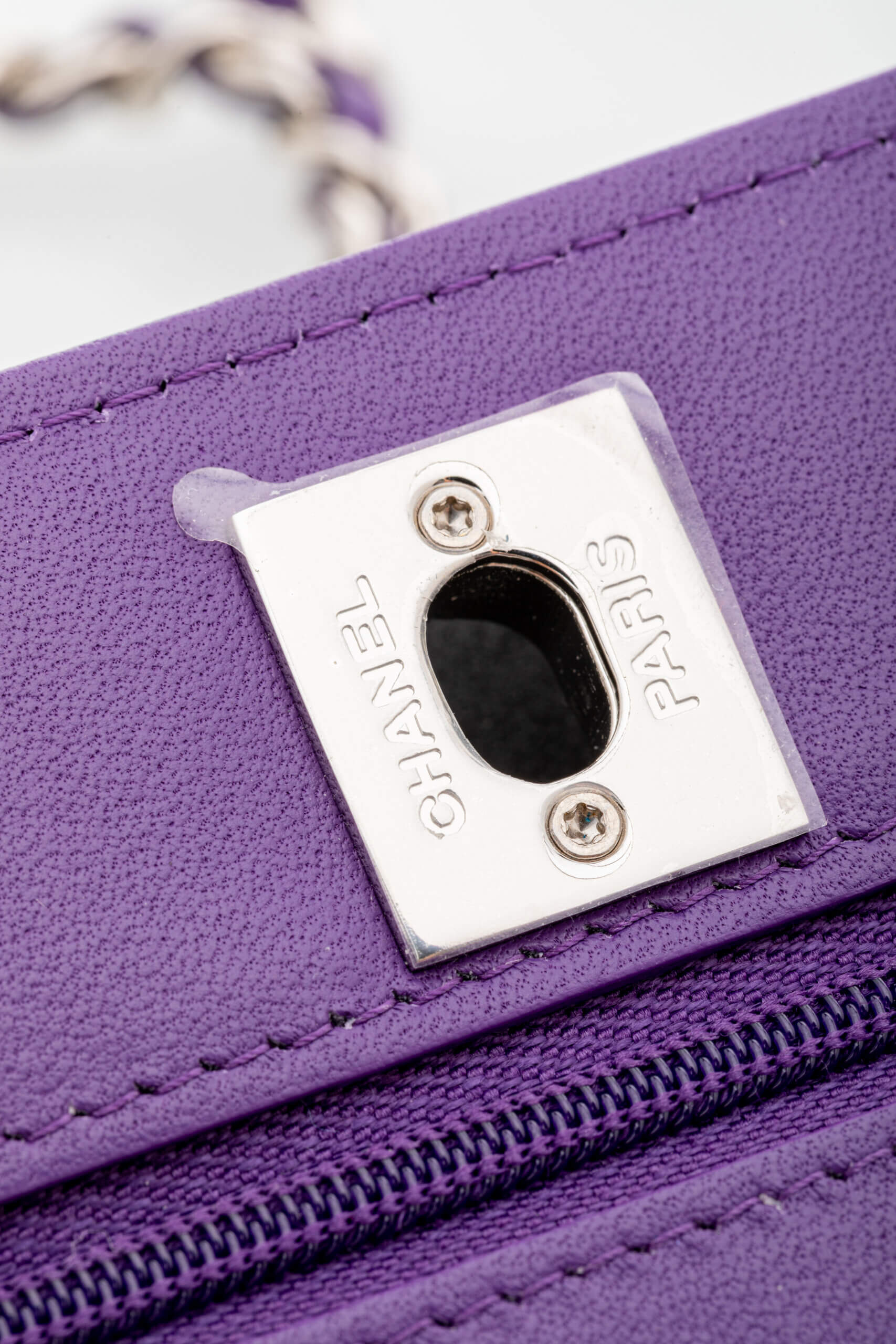 <span style="font-size: 10px;letter-spacing: .15em">HARD TO FIND</span><br>            <strong>CHANEL</strong><br>            <div style="margin-top:10px;font-size:16px">Top Handle Wallet On Chain Purple Lambskin Silver Hardware</div><br> - Image 14