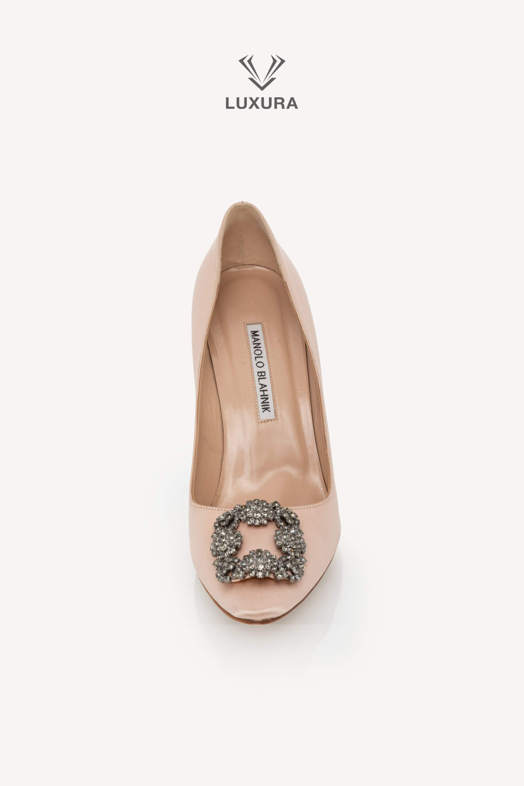 <span style="font-size: 10px;letter-spacing: .15em">BEST DEAL</span><br> <strong>MANOLO BLAHNIK</strong><br> <div style="margin-top:10px;font-size:16px">Champagne Satin Crystal Embellished Hangisi Pumps 38.5</div><br> - Image 10