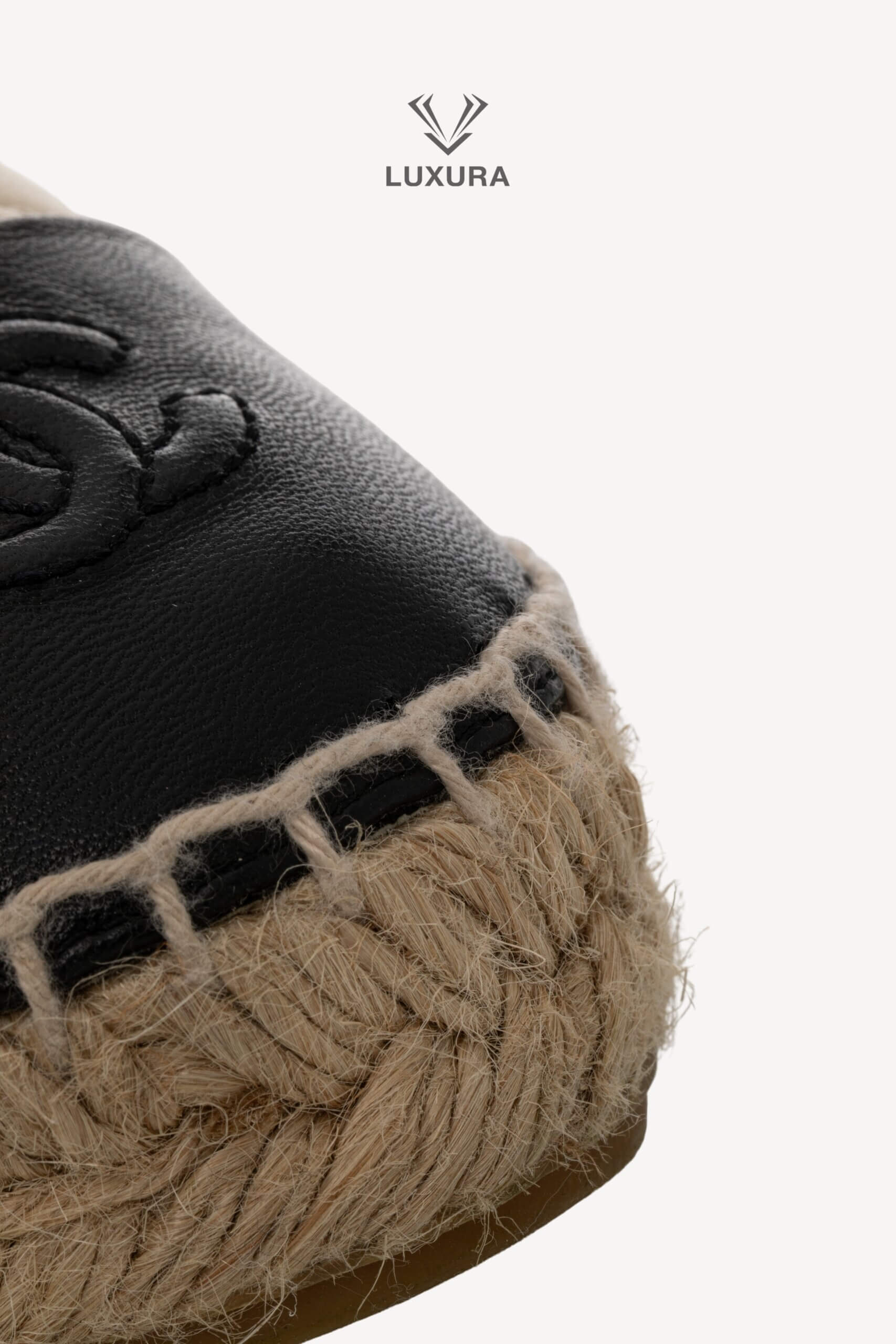 <span style="font-size: 10px;letter-spacing: .15em">BEST DEAL</span><br> <strong>CHANEL</strong><br> <div style="margin-top:10px;font-size:16px">Lambskin Grosgrain Quilted CC Chain Espadrilles Beige Black 39</div><br> - Image 10