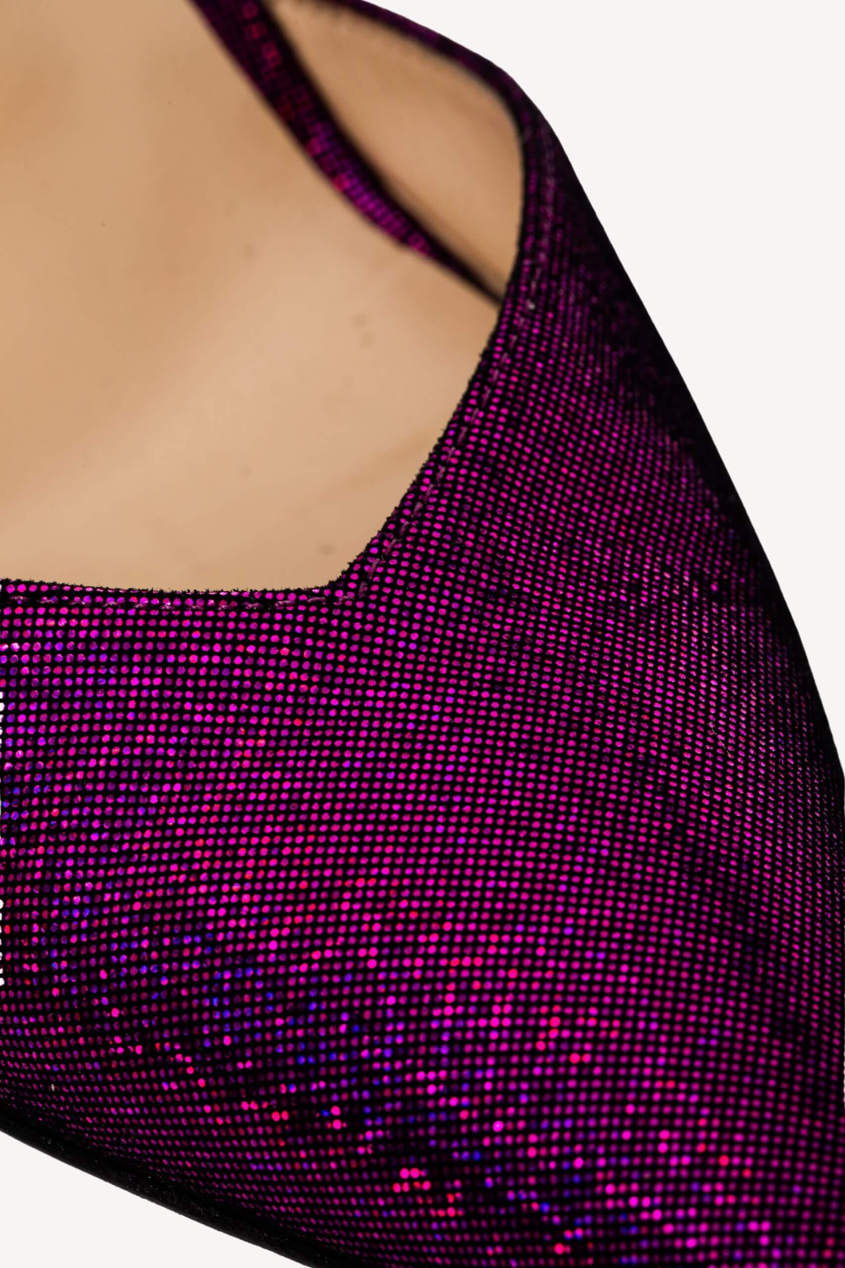 <span style="font-size: 10px;letter-spacing: .15em">BEST DEAL</span><br> <strong>JIMMY CHOO</strong><br> <div style="margin-top:10px;font-size:16px">Saeda 100 Pumps Glittery Pink 39.5</div><br> - Image 14