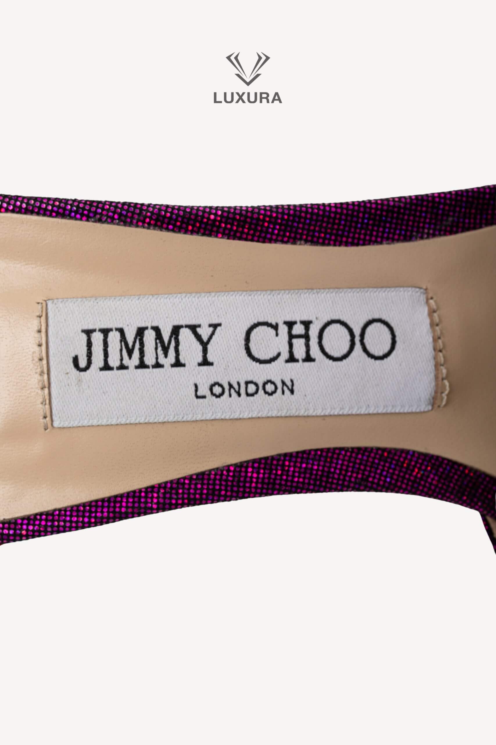 <span style="font-size: 10px;letter-spacing: .15em">BEST DEAL</span><br> <strong>JIMMY CHOO</strong><br> <div style="margin-top:10px;font-size:16px">Saeda 100 Pumps Glittery Pink 39.5</div><br> - Image 16