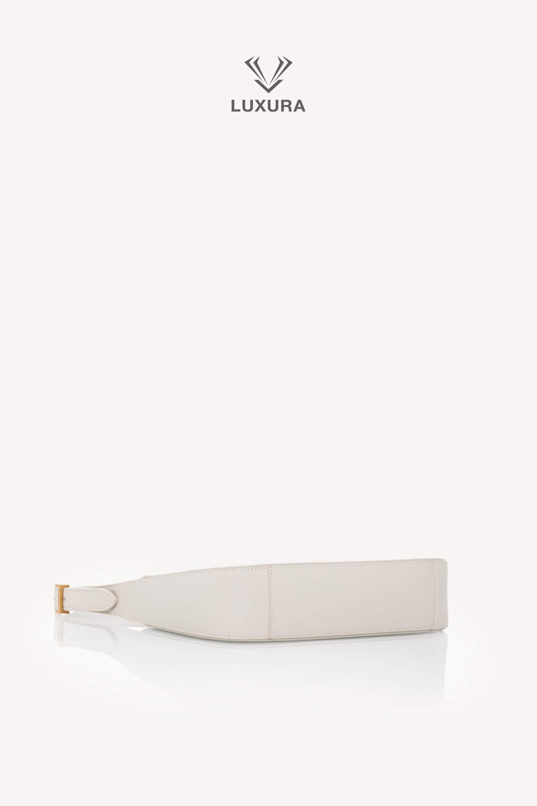 <span style="font-size: 10px;letter-spacing: .15em">HARD TO FIND</span><br>            <strong>SAINT LAURENT</strong><br>            <div style="margin-top:10px;font-size:16px">Smooth Calfskin Le 5 a 7 Hobo Crema Soft</div><br> - Image 18