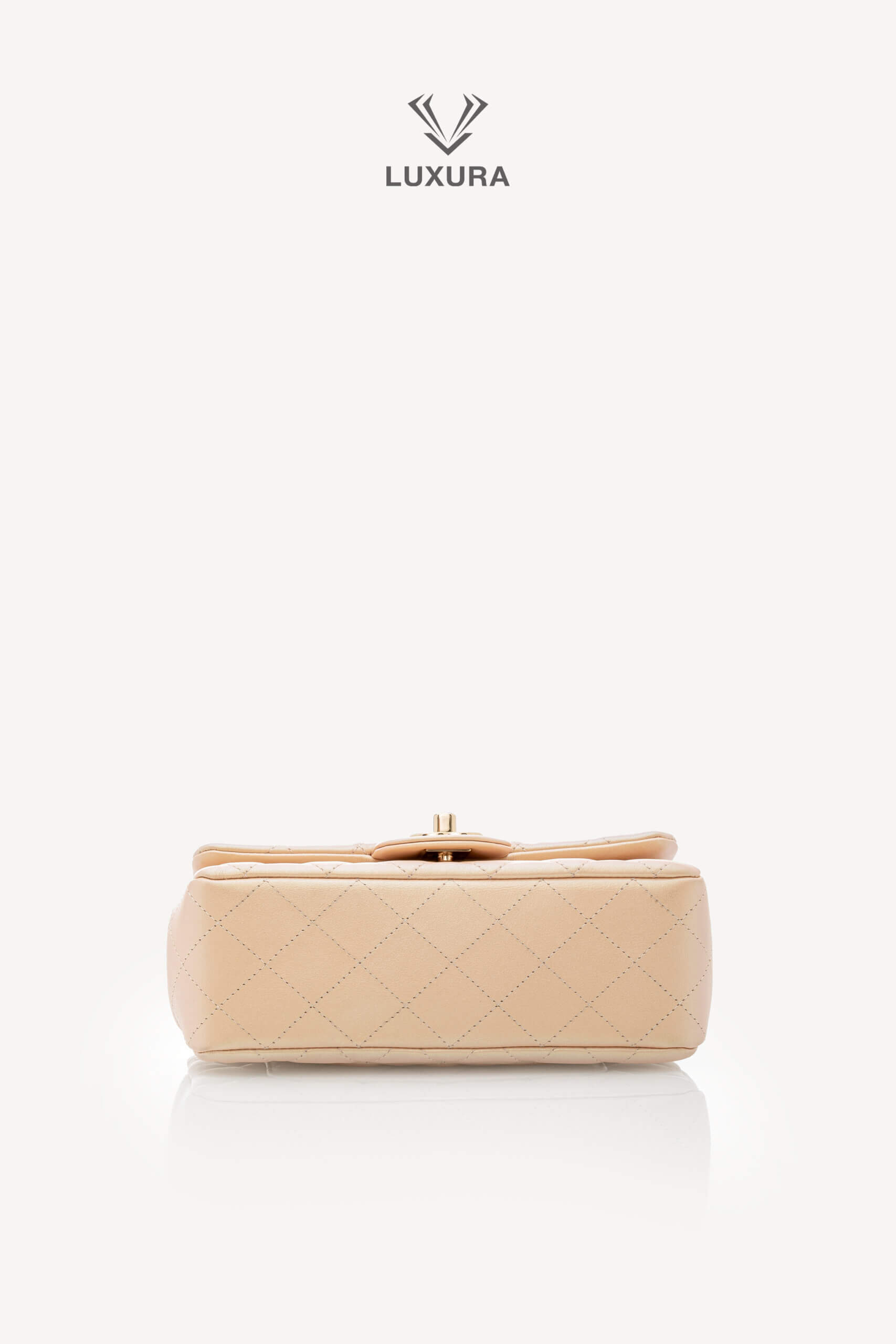 <span style="font-size: 10px;letter-spacing: .15em">HARD TO FIND</span><br>            <strong>CHANEL</strong><br>            <div style="margin-top:10px;font-size:16px">Classic Mini Rectangular Flap Bag Baby Pink Iridescent Lambskin Leather</div><br> - Image 24