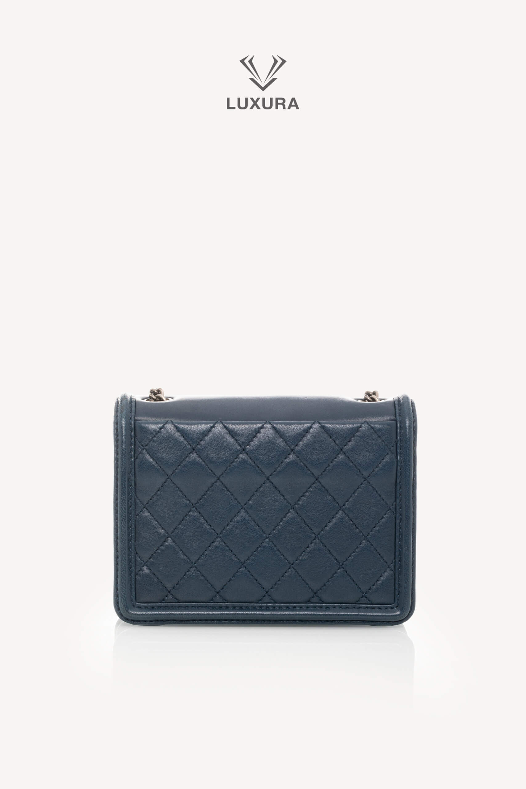 <span style="font-size: 10px;letter-spacing: .15em">HARD TO FIND</span><br> <strong>CHANEL</strong><br> <div style="margin-top:10px;font-size:16px">Mini Boy Lego Brick Lambskin-PVC Blue</div><br> - Image 9