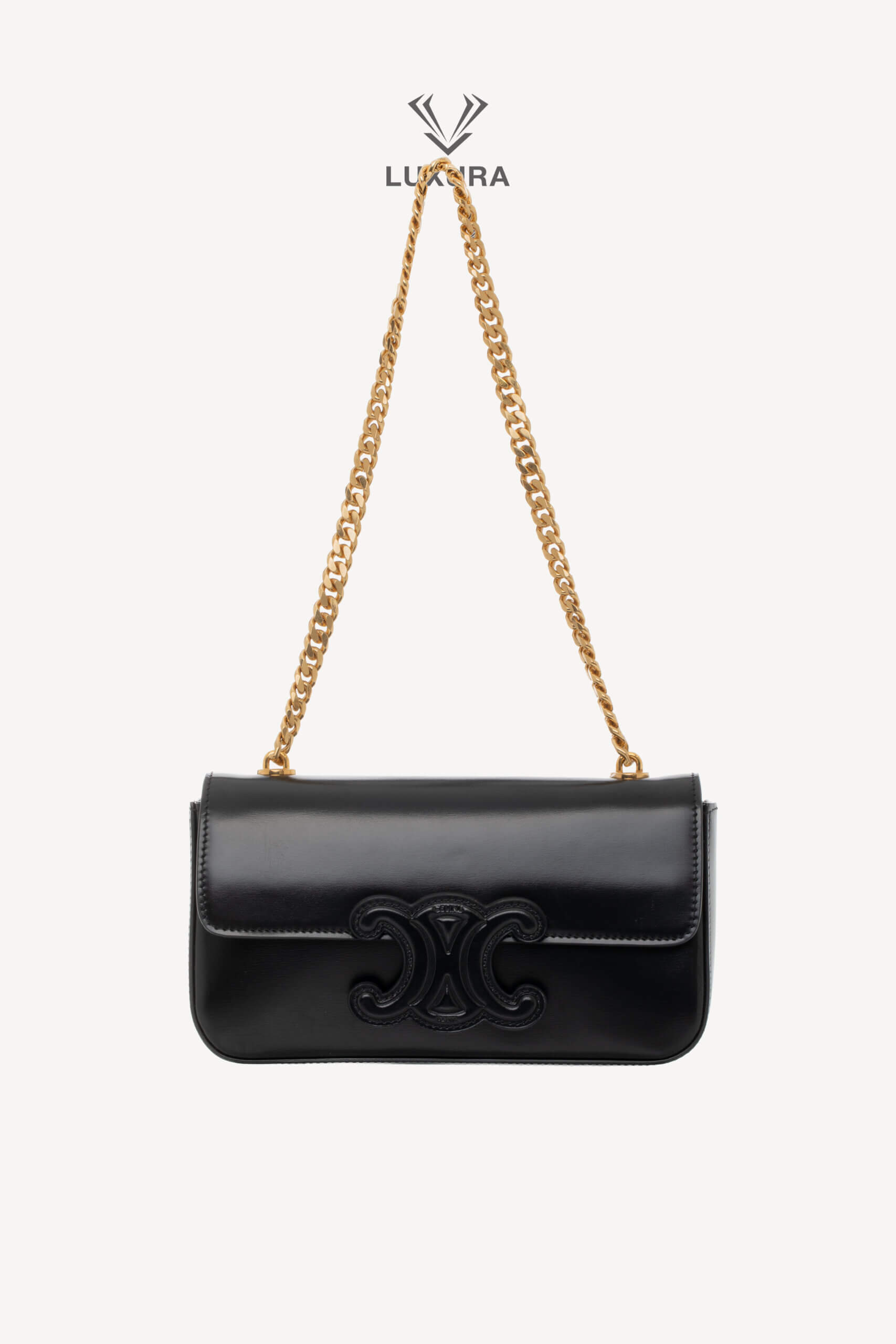<span style="font-size: 10px;letter-spacing: .15em">HARD TO FIND</span><br>            <strong>CELINE</strong><br>            <div style="margin-top:10px;font-size:16px">Triomphe Chain Shoulder Bag Smooth Calfskin Black</div><br> - Image 5