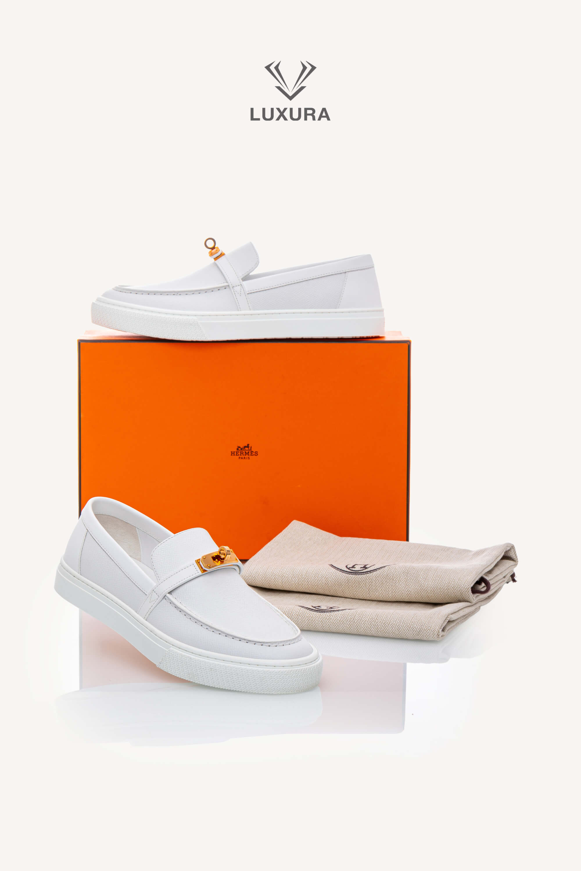 <span style="font-size: 10px;letter-spacing: .15em">HARD TO FIND</span><br> <strong>HERMES</strong><br> <div style="margin-top:10px;font-size:16px">Game Slip On Sneaker White 39.5</div><br> - Image 2