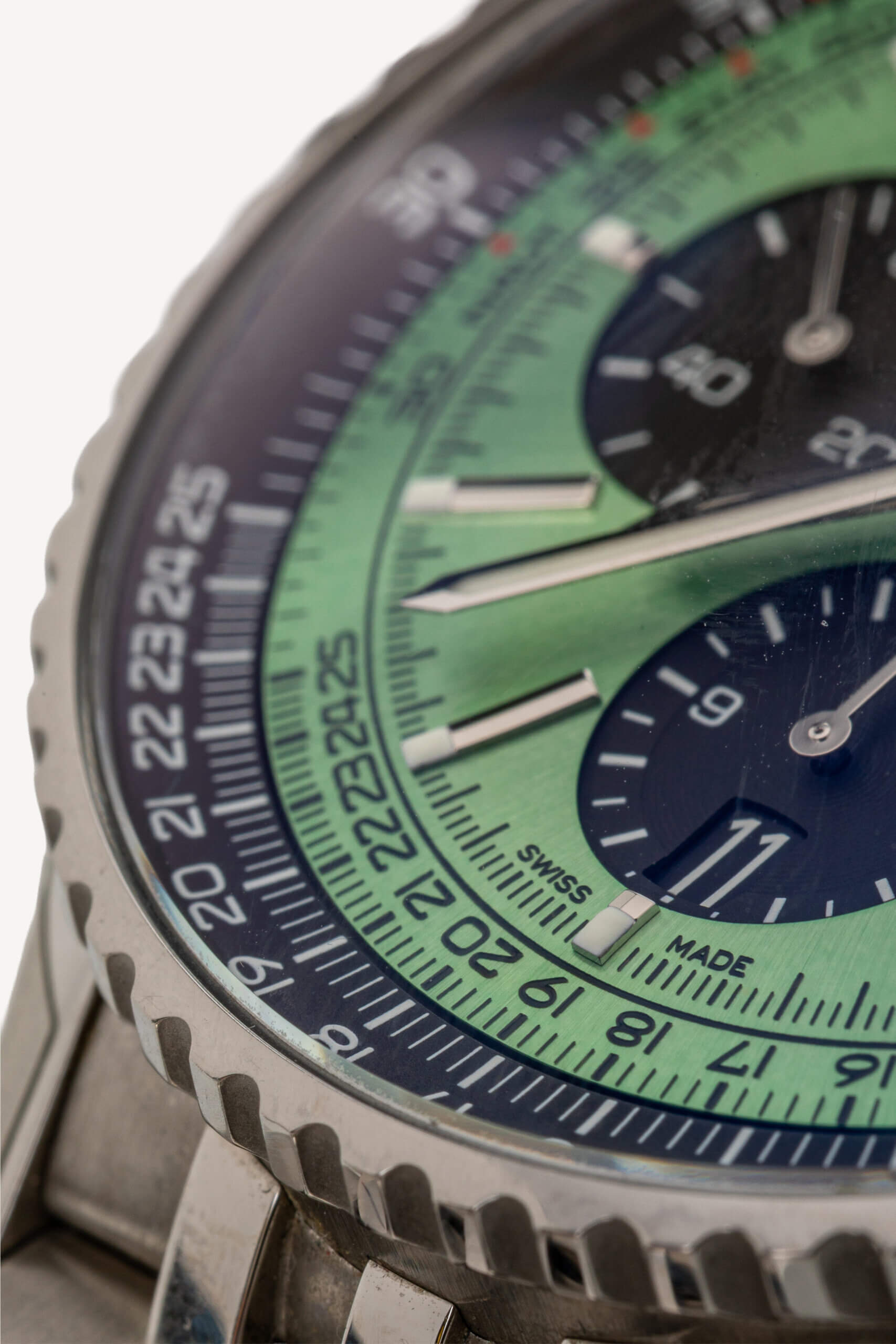 <span style="font-size: 10px;letter-spacing: .15em">BEST DEAL</span><br> <strong>BREITLING</strong><br> <div style="margin-top:10px;font-size:16px">Navitimer B01 Cronograph Watch AB0138241L1A1</div><br> - Image 8