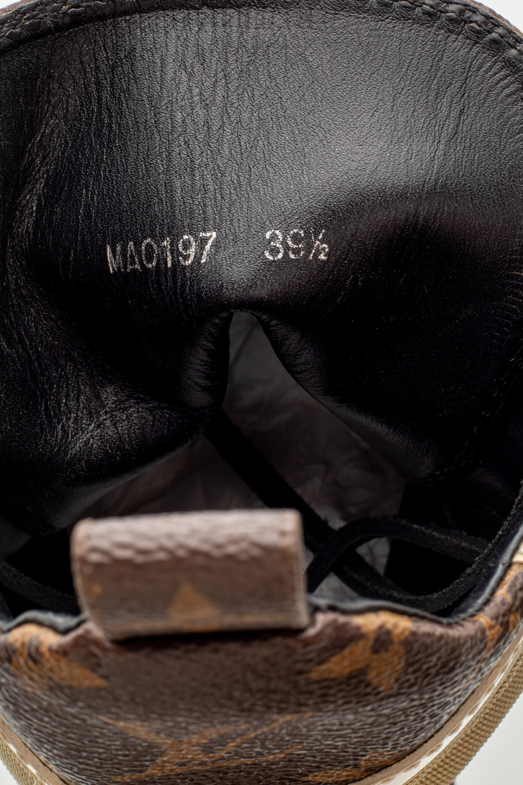 Incaltaminte | LOUIS VUITTON Laureate Platform Desert Boots Calfskin Monogram Beige 39.5