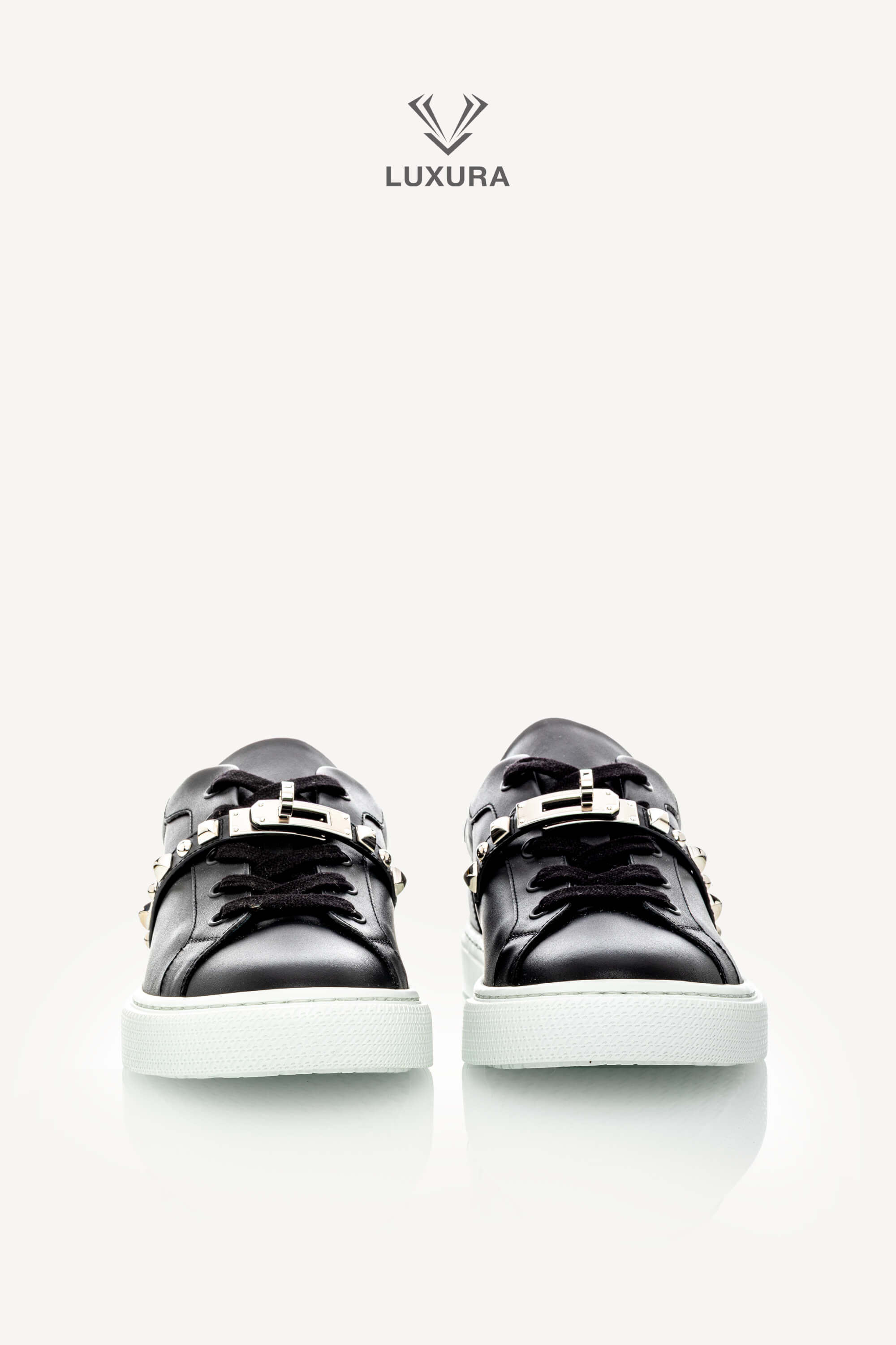 <span style="font-size: 10px;letter-spacing: .15em">HARD TO FIND</span><br> <strong>HERMES</strong><br> <div style="margin-top:10px;font-size:16px">Day Sneaker Black with Medor Studs 40</div><br> - Image 8