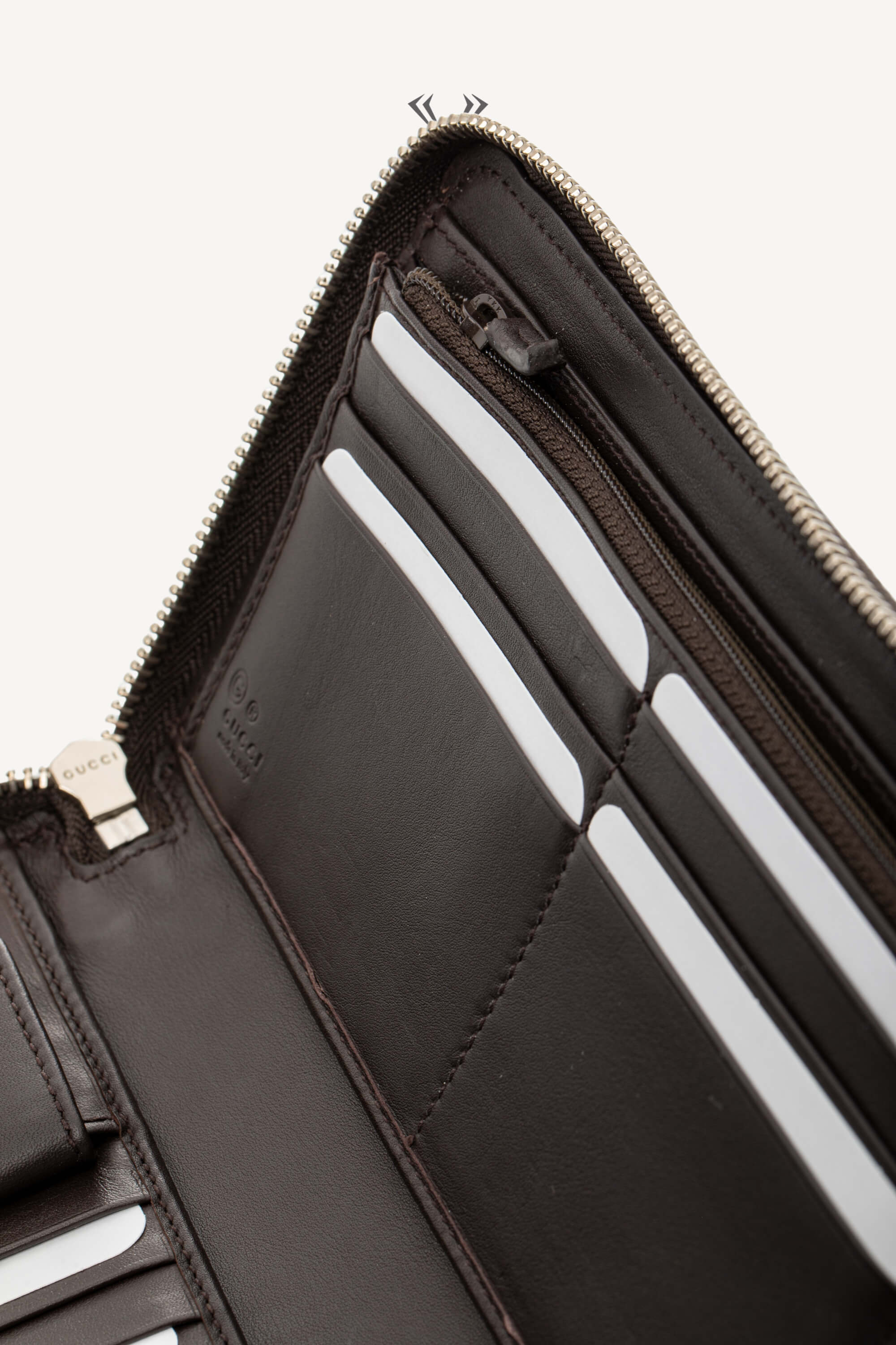 <span style="font-size: 10px;letter-spacing: .15em">BEST DEAL</span><br> <strong>GUCCI</strong><br> <div style="margin-top:10px;font-size:16px">Microguccissima Large Zip Around Organizer Wallet Brown</div><br> - Image 14