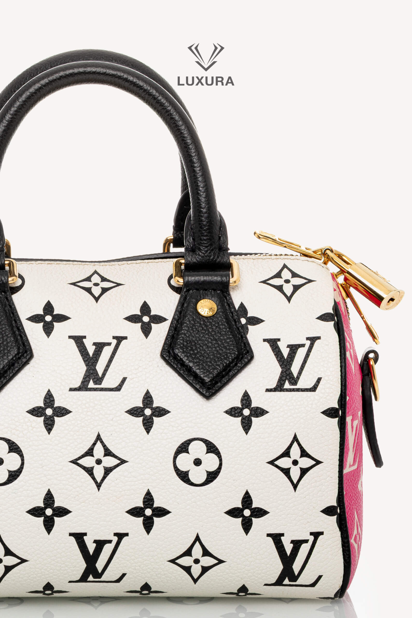 <span style="font-size: 10px;letter-spacing: .15em">HARD TO FIND</span><br>            <strong>LOUIS VUITTON</strong><br>            <div style="margin-top:10px;font-size:16px">Empreinte Monogram Spring in the City Speedy Bandouliere 20 Black White Pink M46088</div><br> - Image 8