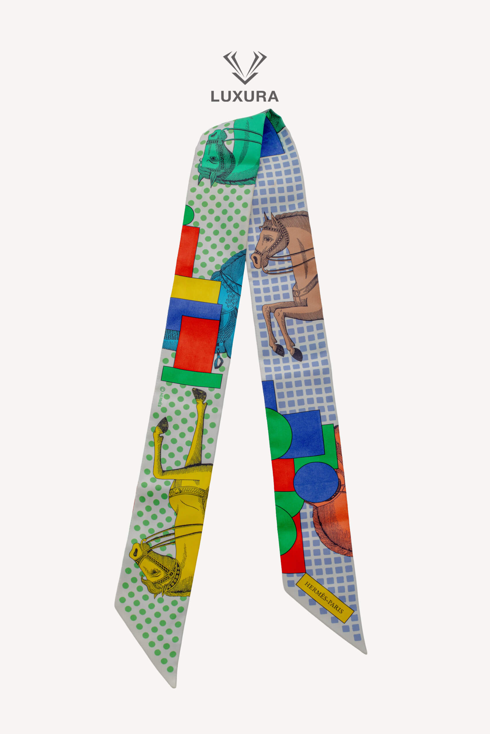 <span style="font-size: 10px;letter-spacing: .15em">IN TRENDING</span><br> <strong>HERMES</strong><br> <div style="margin-top:10px;font-size:16px">Twilly The Shapely Cavalier White /Green/ Multicoloured</div><br>