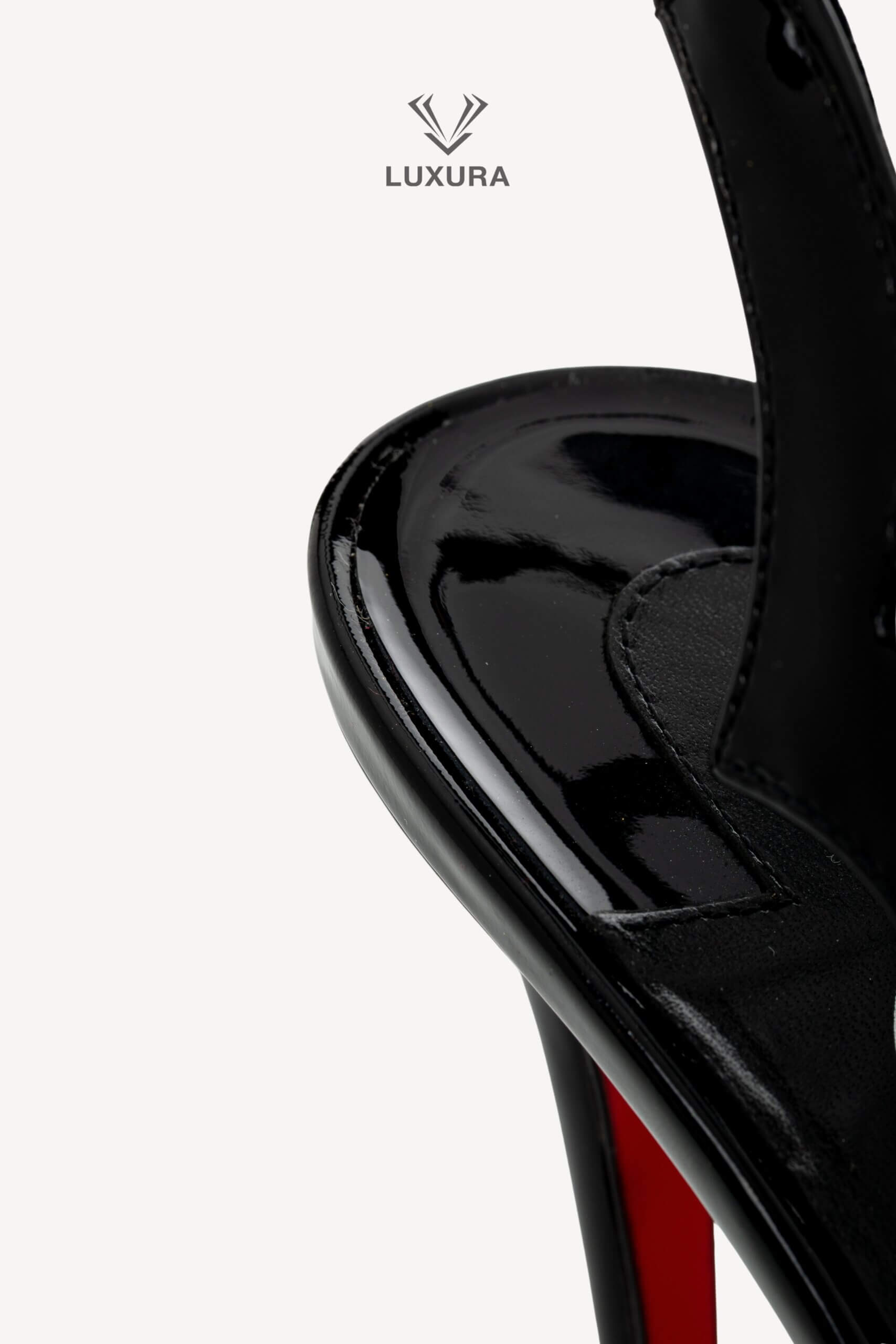 <span style="font-size: 10px;letter-spacing: .15em">BEST DEAL</span><br> <strong>CHRISTIAN LOUBOUTIN</strong><br> <div style="margin-top:10px;font-size:16px">Black Hot Chick Sling Patent Slingback Pumps 100 35.5</div><br> - Image 12