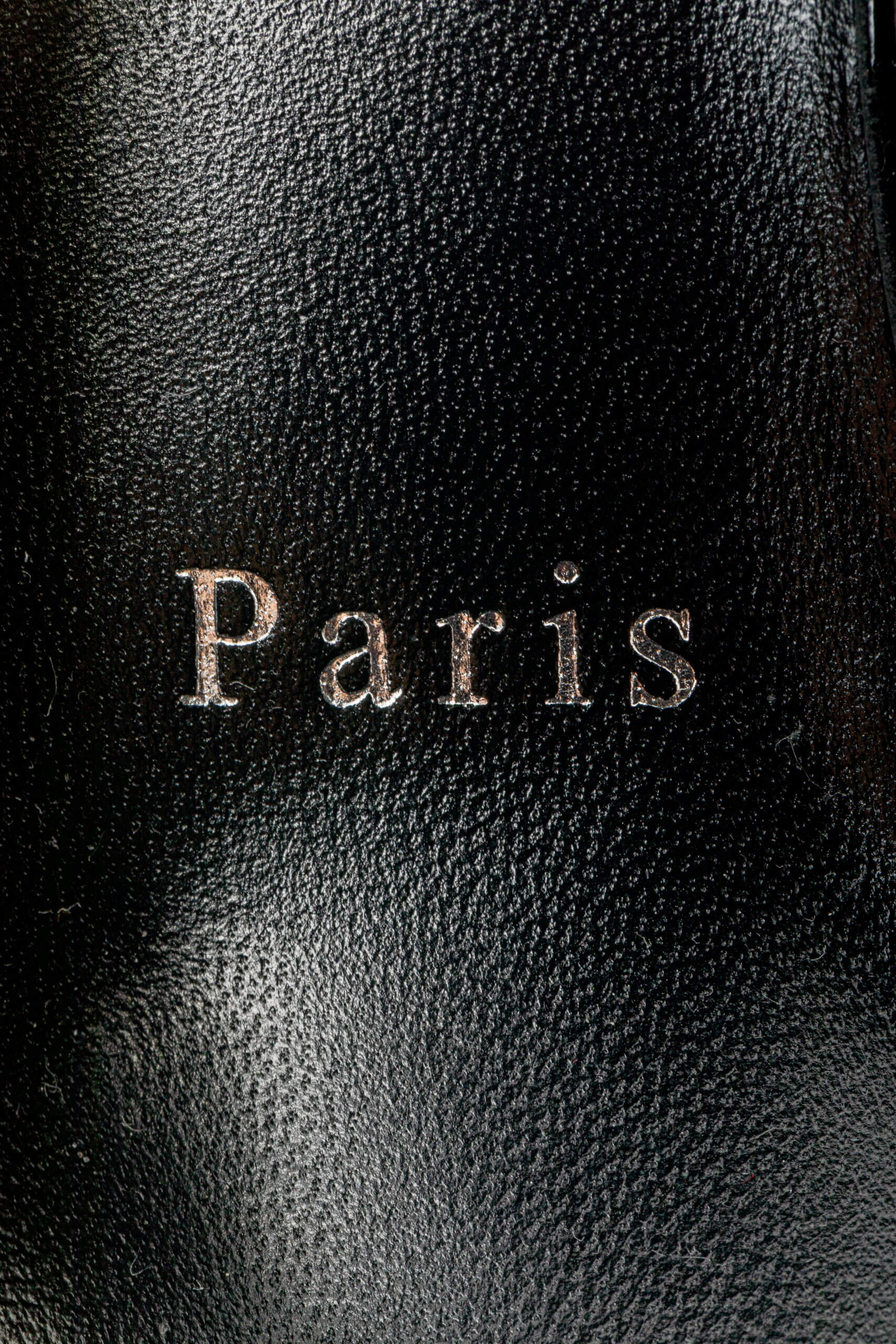 <span style="font-size: 10px;letter-spacing: .15em">BEST DEAL</span><br> <strong>CHRISTIAN LOUBOUTIN</strong><br> <div style="margin-top:10px;font-size:16px">Black Hot Chick Sling Patent Slingback Pumps 100 35.5</div><br> - Image 13