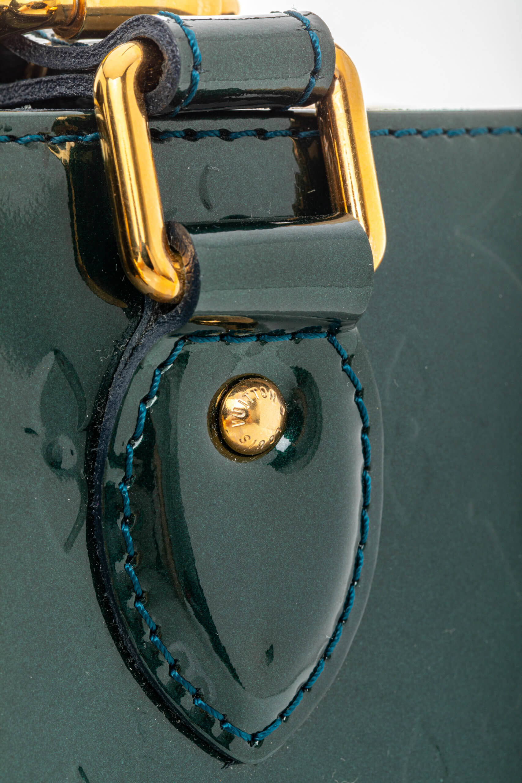 <span style="font-size: 10px;letter-spacing: .15em">BEST DEAL</span><br> <strong>LOUIS VUITTON</strong><br> <div style="margin-top:10px;font-size:16px">Melrose Avenue Monogram Vernis Vert Impression</div><br> - Image 14