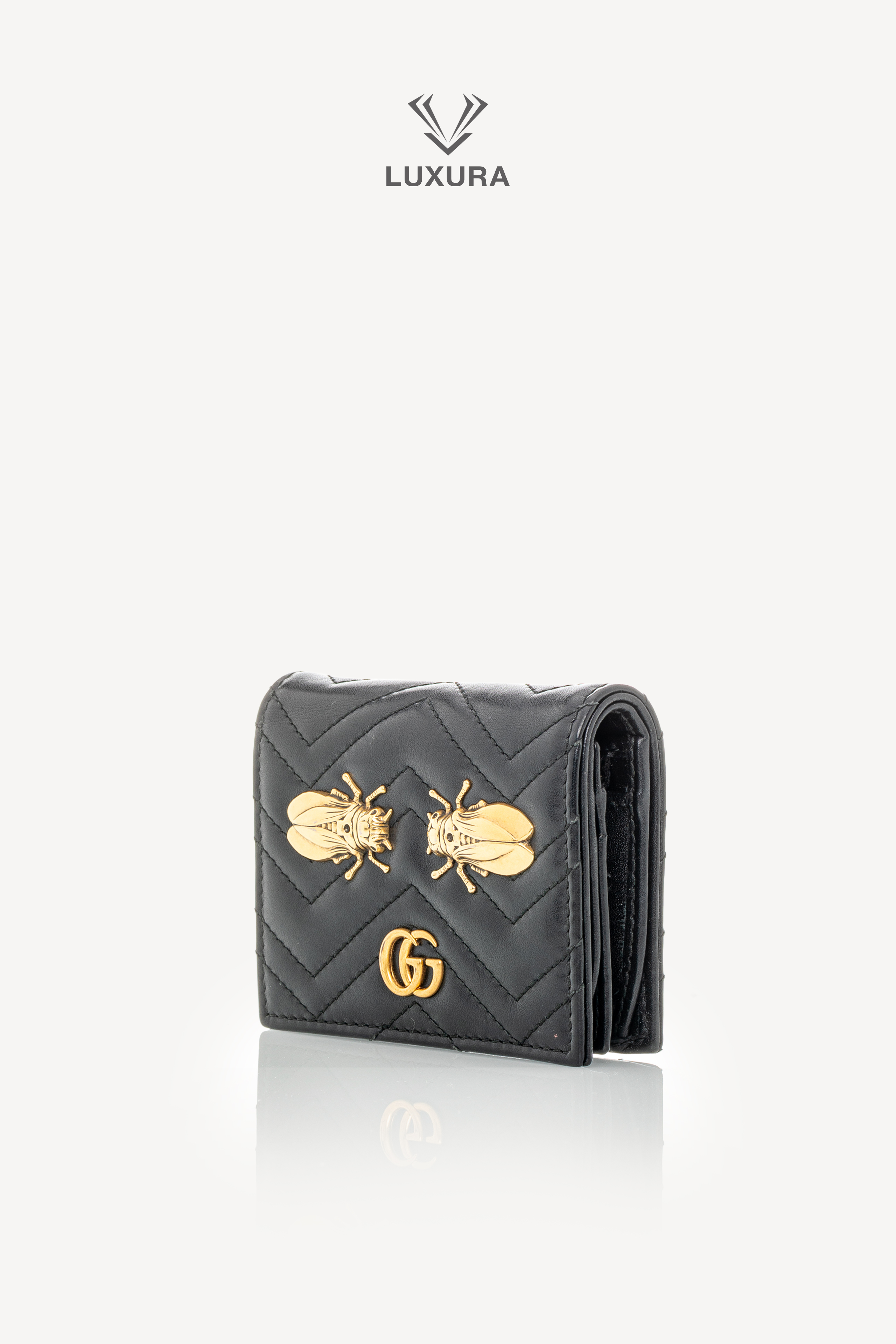 <span style="font-size: 10px;letter-spacing: .15em">HARD TO FIND</span><br> <strong>GUCCI</strong><br> <div style="margin-top:10px;font-size:16px">Leather Cicada GG Marmont Card Case Black</div><br> - Image 6