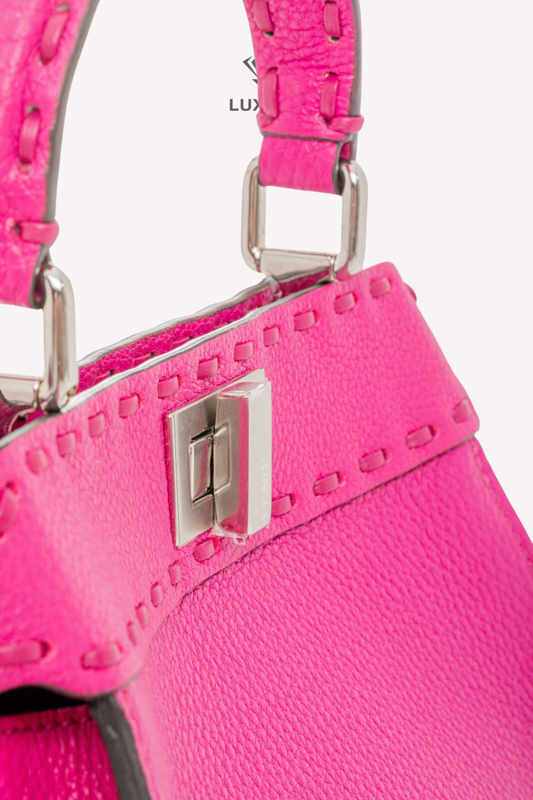 <span style="font-size: 10px;letter-spacing: .15em">HARD TO FIND</span><br> <strong>FENDI</strong><br> <div style="margin-top:10px;font-size:16px">Cuoio Roma Sellerissima Nappa Tape Stitch Peekaboo Mini Magenta</div><br> - Image 22