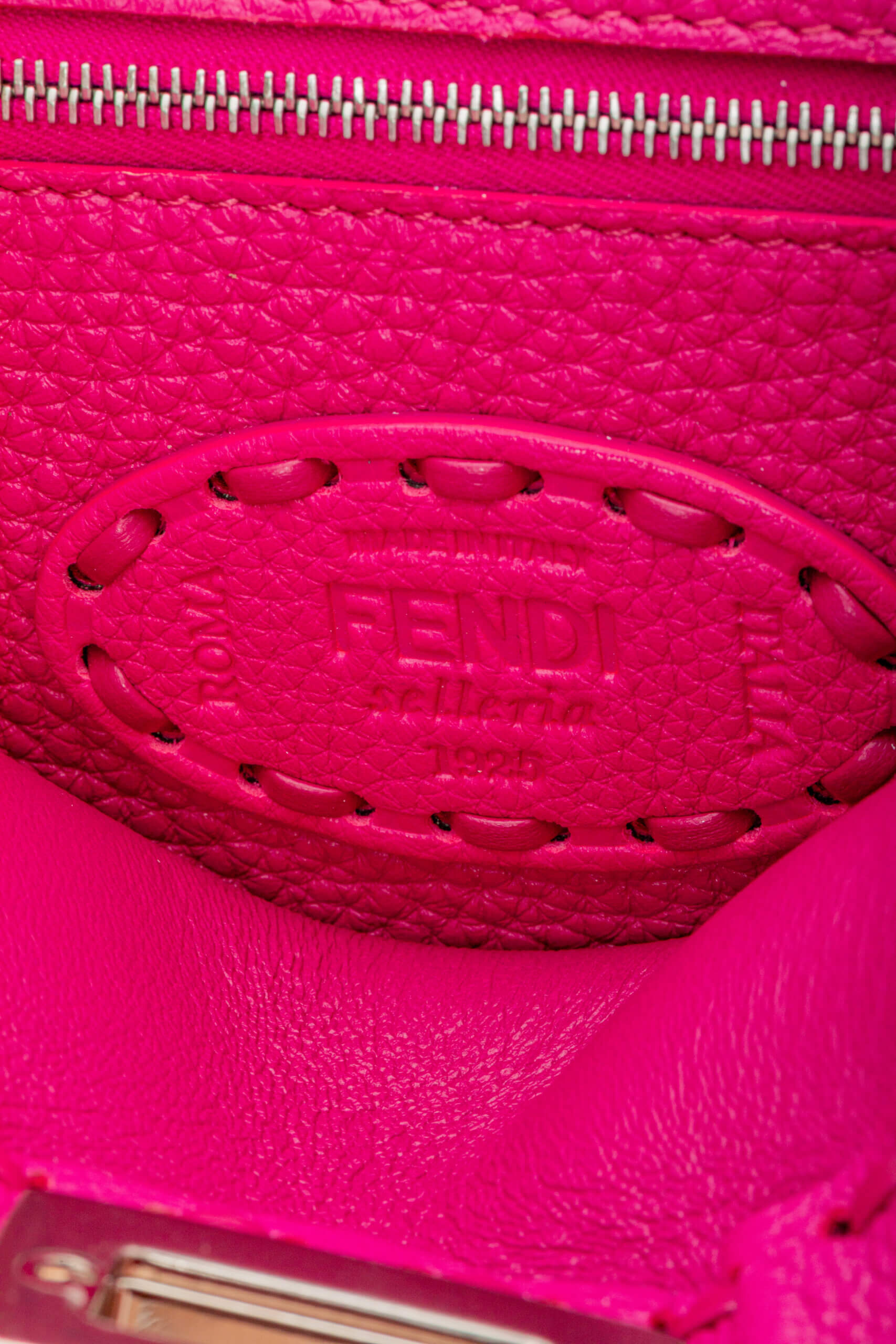 <span style="font-size: 10px;letter-spacing: .15em">HARD TO FIND</span><br> <strong>FENDI</strong><br> <div style="margin-top:10px;font-size:16px">Cuoio Roma Sellerissima Nappa Tape Stitch Peekaboo Mini Magenta</div><br> - Image 19