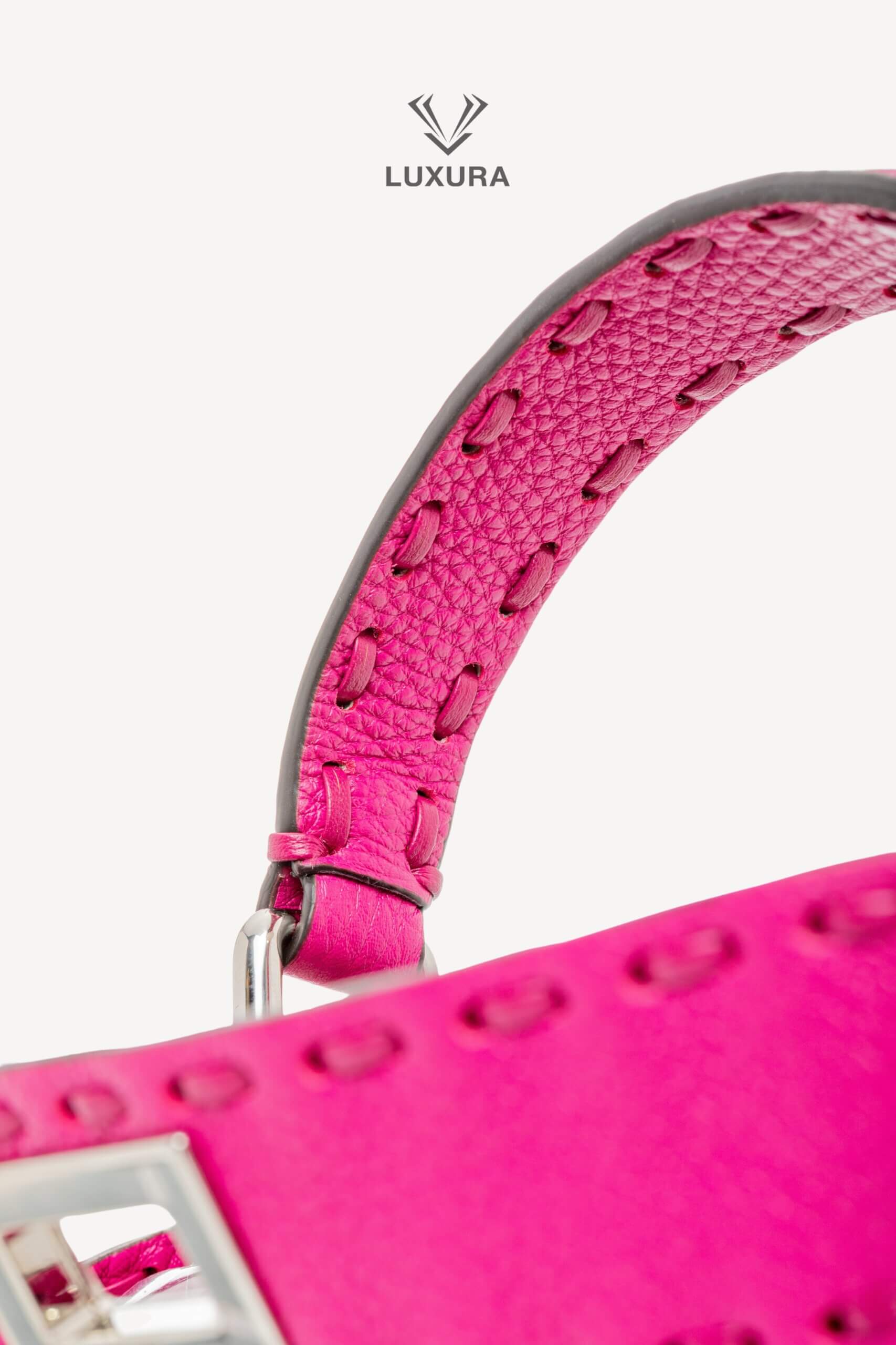 <span style="font-size: 10px;letter-spacing: .15em">HARD TO FIND</span><br> <strong>FENDI</strong><br> <div style="margin-top:10px;font-size:16px">Cuoio Roma Sellerissima Nappa Tape Stitch Peekaboo Mini Magenta</div><br> - Image 20