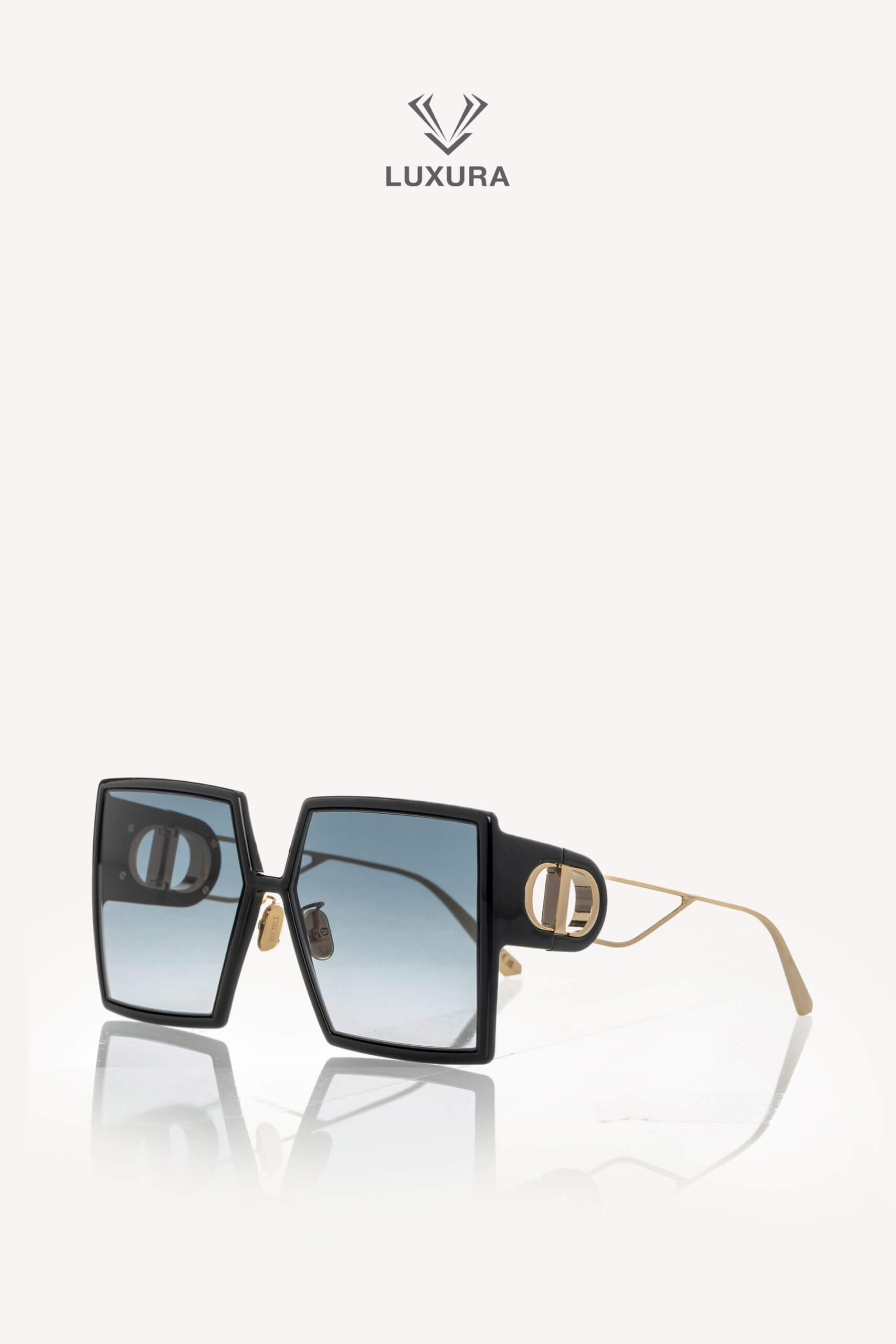 <span style="font-size: 10px;letter-spacing: .15em">HARD TO FIND</span><br> <strong>CHRISTIAN DIOR</strong><br> <div style="margin-top:10px;font-size:16px">Sunglasses 30Montaigne SU 12A1</div><br>