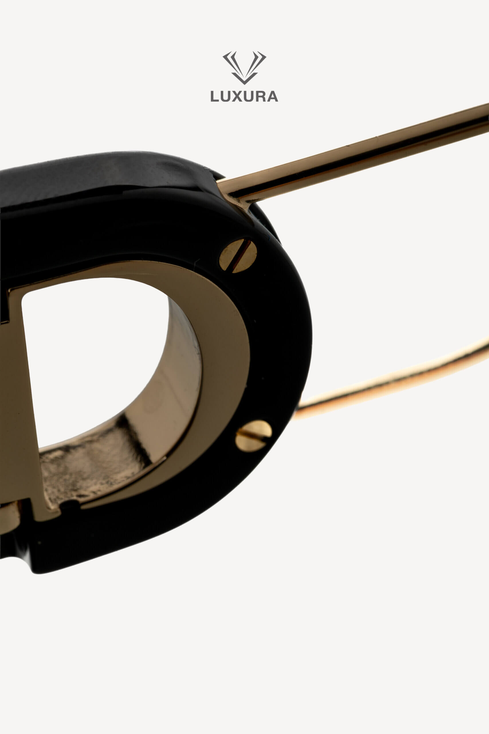 <span style="font-size: 10px;letter-spacing: .15em">HARD TO FIND</span><br> <strong>CHRISTIAN DIOR</strong><br> <div style="margin-top:10px;font-size:16px">Sunglasses 30Montaigne SU 12A1</div><br> - Image 13