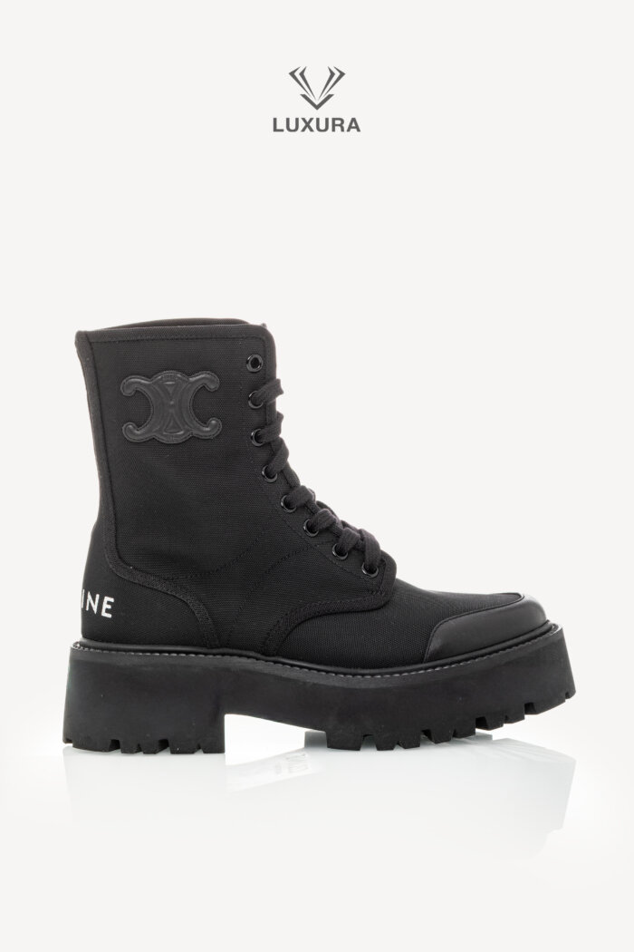 <span style="font-size: 10px;letter-spacing: .15em">NEW COLLECTION</span><br>            <strong>CELINE</strong><br>            <div style="margin-top:10px;font-size:16px">Bulky Laced Up Boot In Nylon And Shinny Bull Black 36 ( true size 36.5 )</div><br>