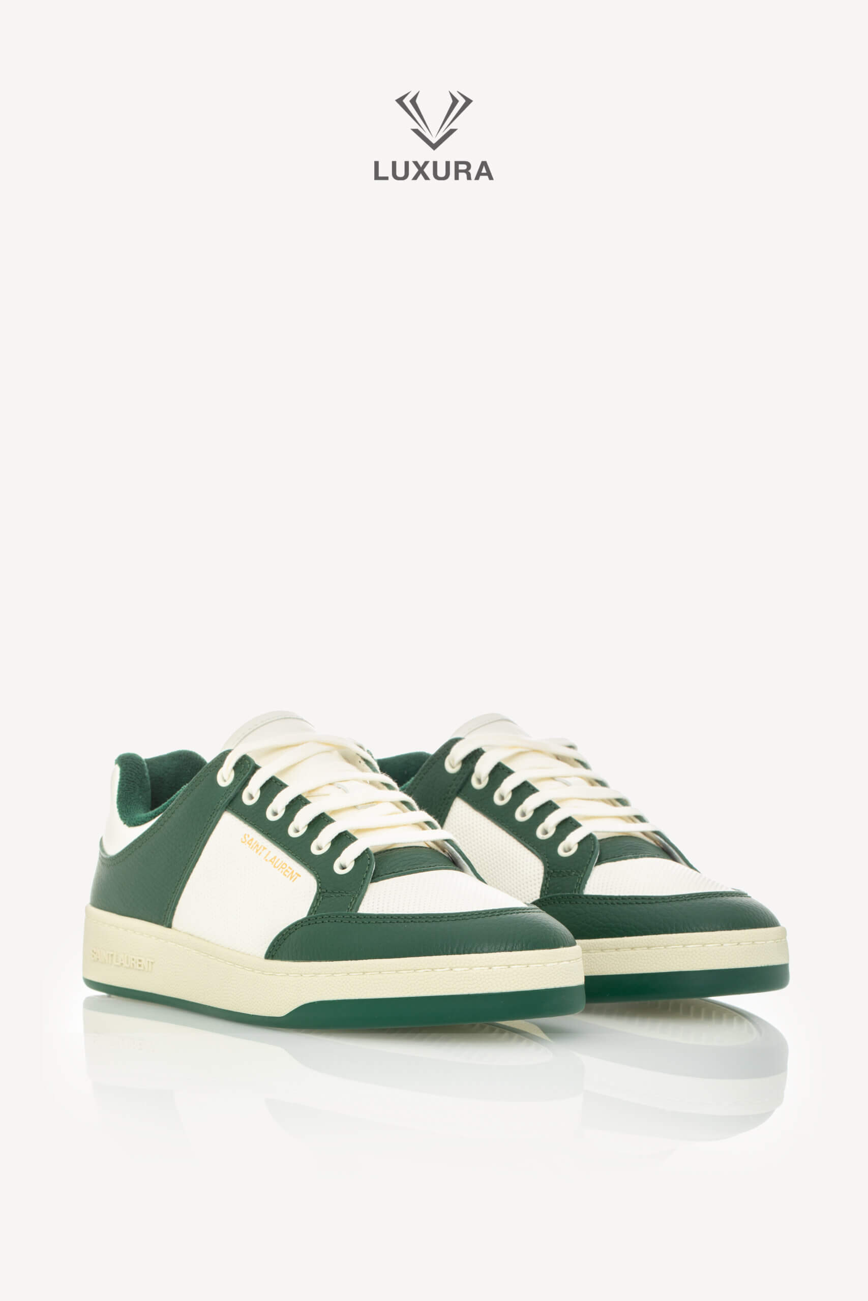 <span style="font-size: 10px;letter-spacing: .15em">BEST DEAL</span><br>            <strong>SAINT LAURENT</strong><br>            <div style="margin-top:10px;font-size:16px">SL/61 Sneakers in Smooth Leather White-Green 43.5</div><br> - Image 4