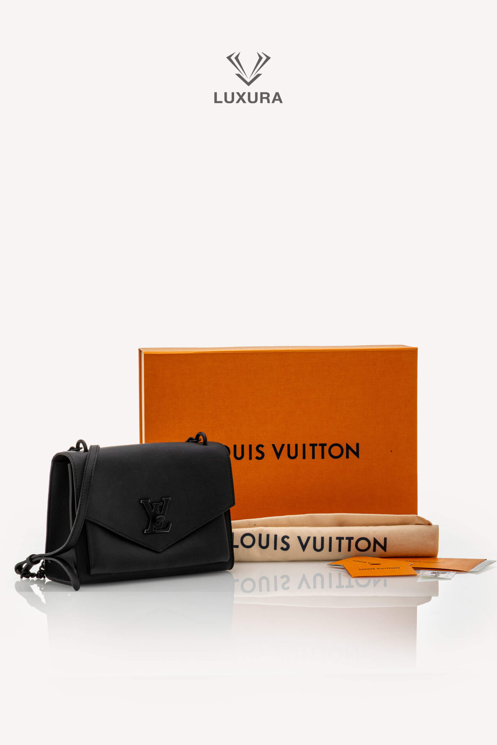 <span style="font-size: 10px;letter-spacing: .15em">HARD TO FIND</span><br>            <strong>LOUIS VUITTON</strong><br>            <div style="margin-top:10px;font-size:16px">Soft Calfskin MyLockMe Chain BB Bag Monochrome</div><br> - Image 2