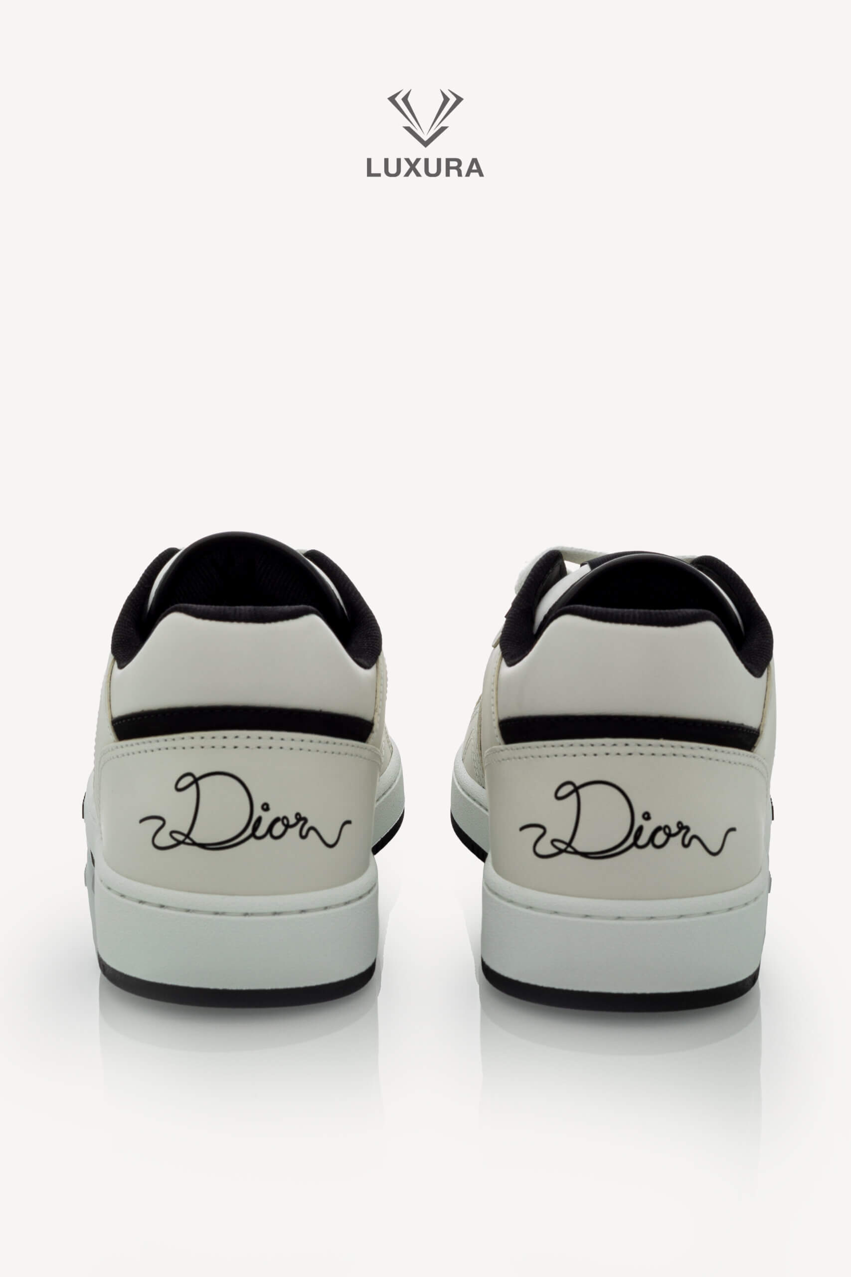 <span style="font-size: 10px;letter-spacing: .15em">NEW COLLECTION</span><br>            <strong>DIOR</strong><br>            <div style="margin-top:10px;font-size:16px">B27 Uptown Low-Top Sneaker White Black with White Dior Oblique Galaxy Leather 41 </div><br> - Image 5