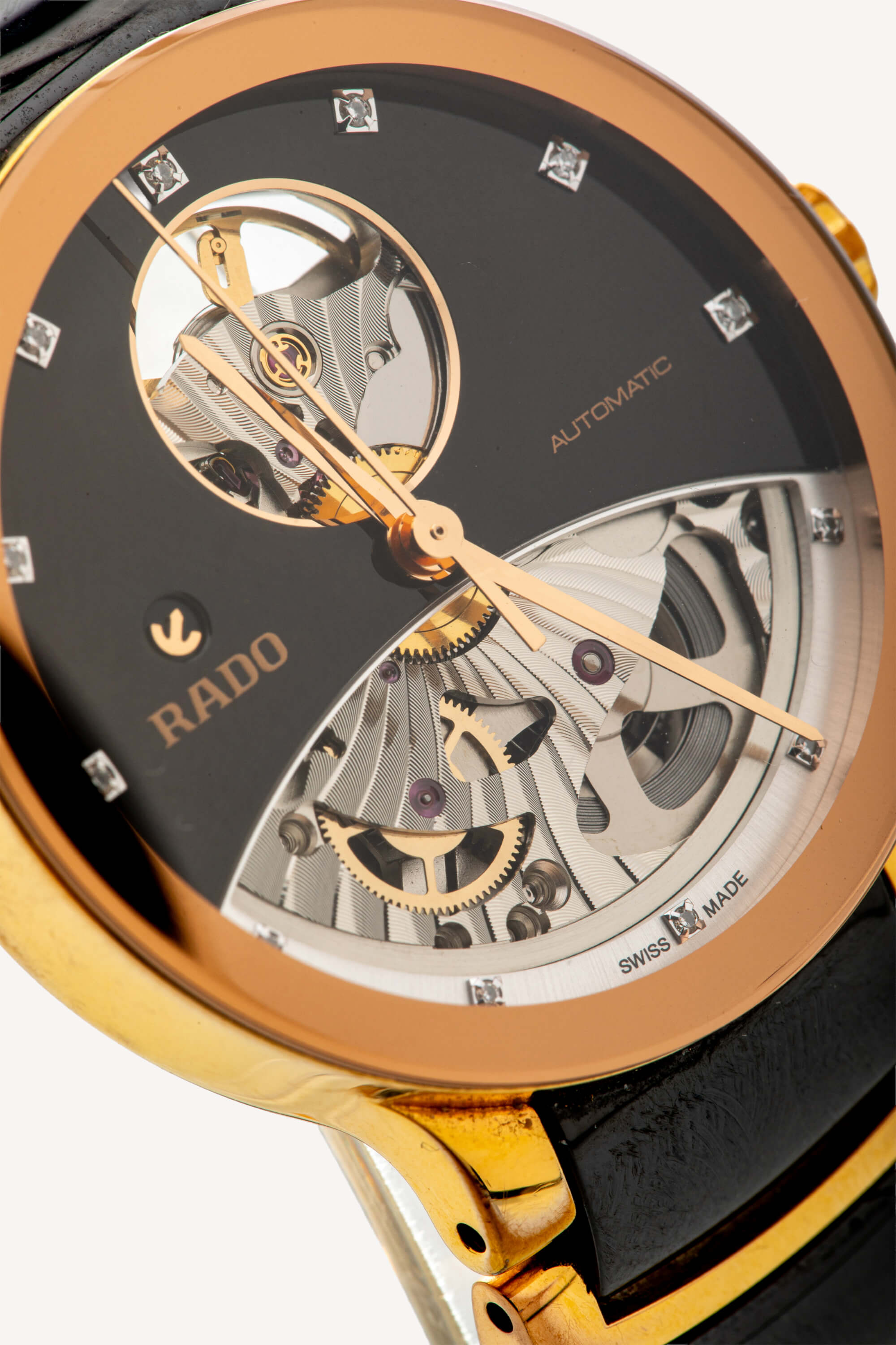 <span style="font-size: 10px; color: rgb(101, 101, 101);letter-spacing: .15em;"> HARD TO FIND</span><br><strong>RADO</strong><br><div style="margin-top:10px; font-size:16px;"> Centrix Automatic Diamonds Open Heart 33 mm </div><br> - Image 12