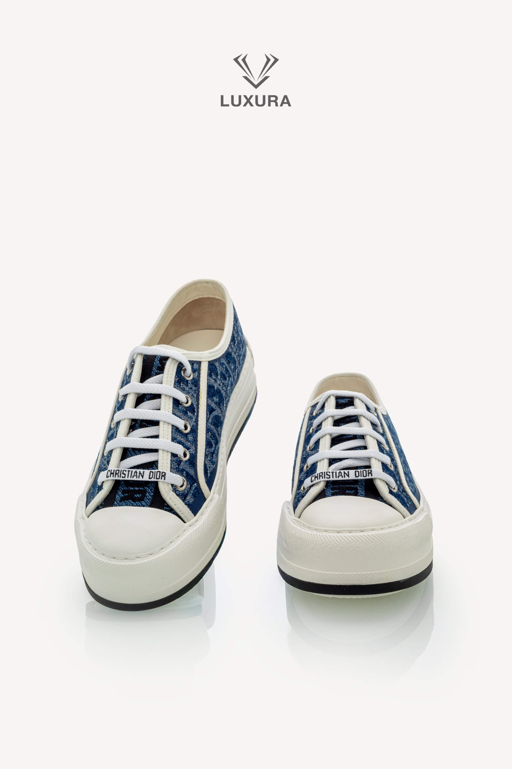 <span style="font-size: 10px;letter-spacing: .15em">NEW COLLECTION</span><br>            <strong>DIOR</strong><br>            <div style="margin-top:10px;font-size:16px">Walk n Dior Platform Sneaker Blue Effect Cotton Denim Embroidered with Dior Oblique Motif 37.5 </div><br> - Image 3