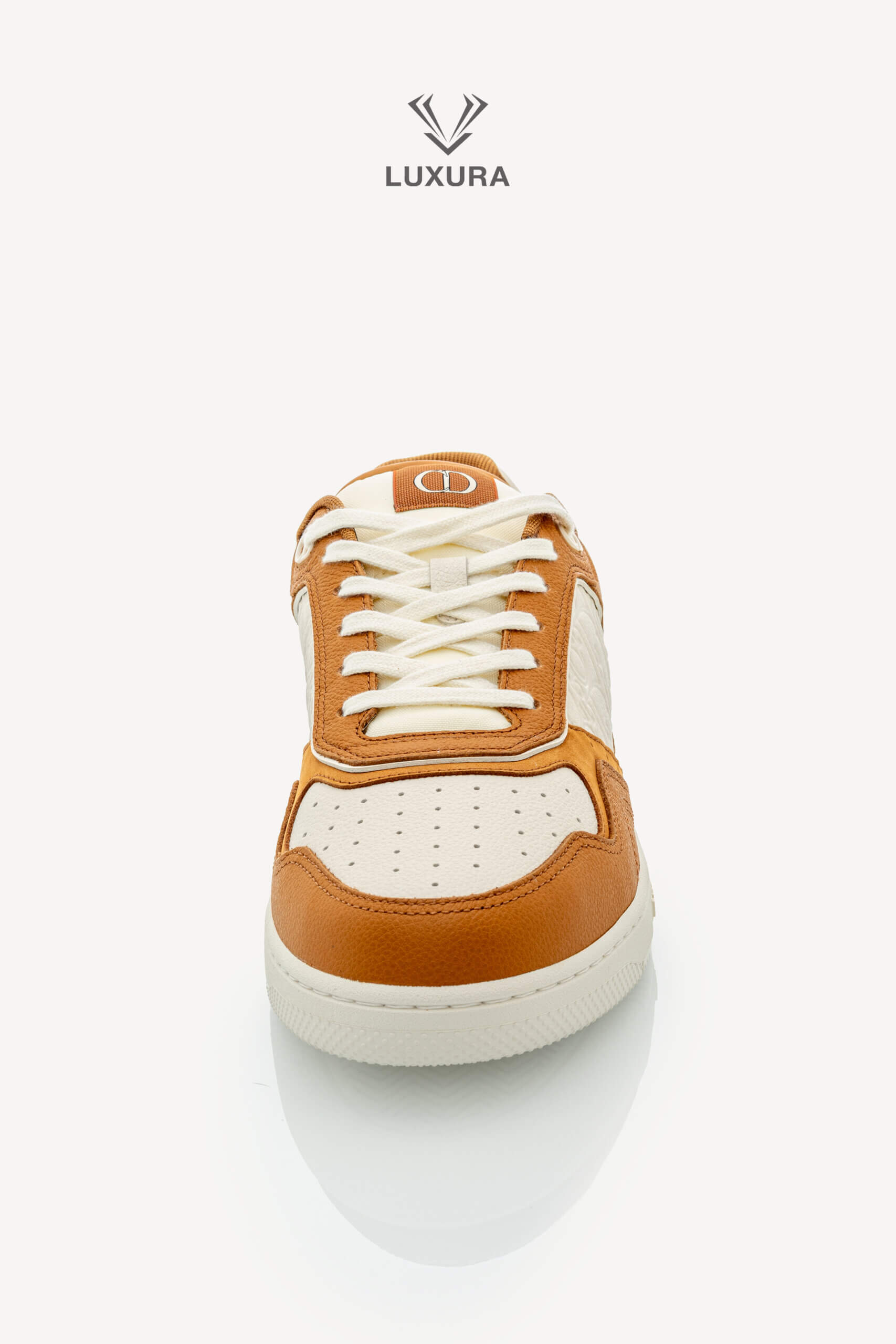 <span style="font-size: 10px;letter-spacing: .15em">NEW COLLECTION</span><br>            <strong>DIOR</strong><br>            <div style="margin-top:10px;font-size:16px">B27 Uptown Low-Top Sneaker Cognac and White with White Dior Gravity Leather 44 </div><br> - Image 16